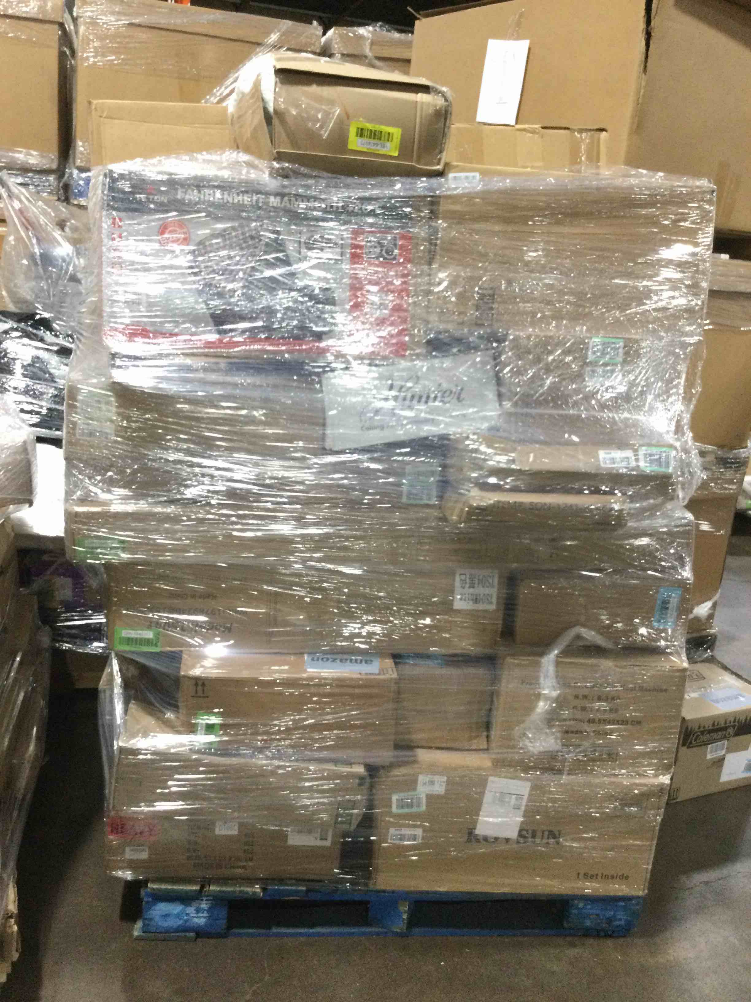 SKID LOT-ASSORTED FURNITURE, HOUSEWARES AND MORE 