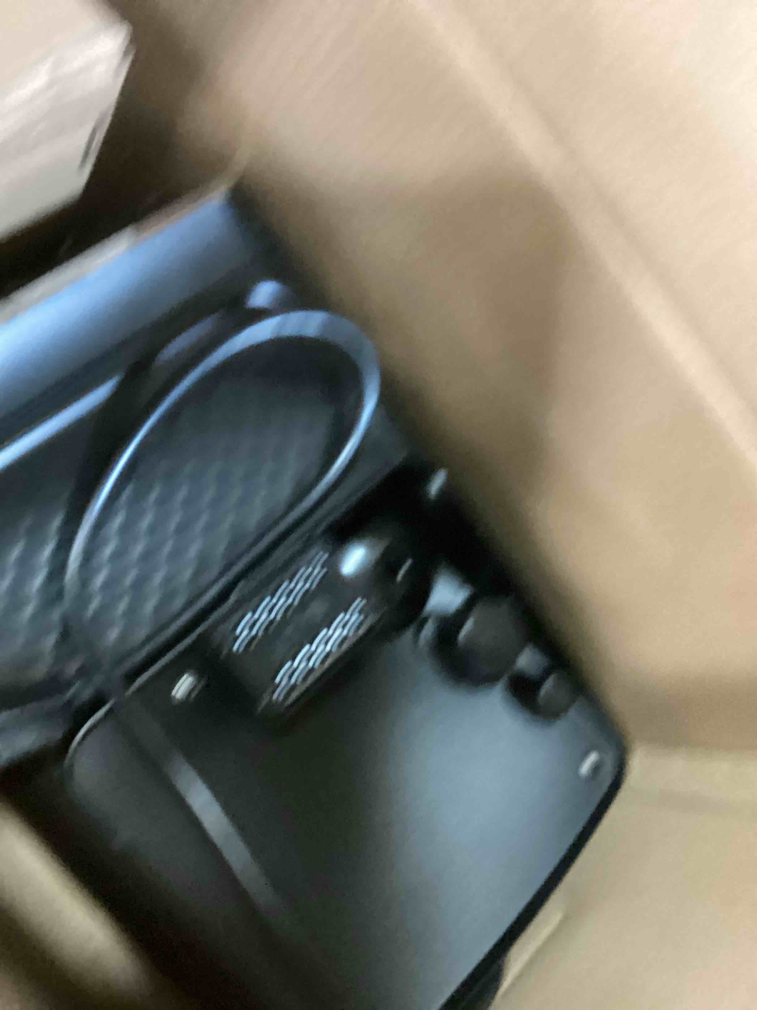 https://s3.amazonaws.com/lotting-images-prod/bidfta/YEL6152010_1714487187160.jpeg