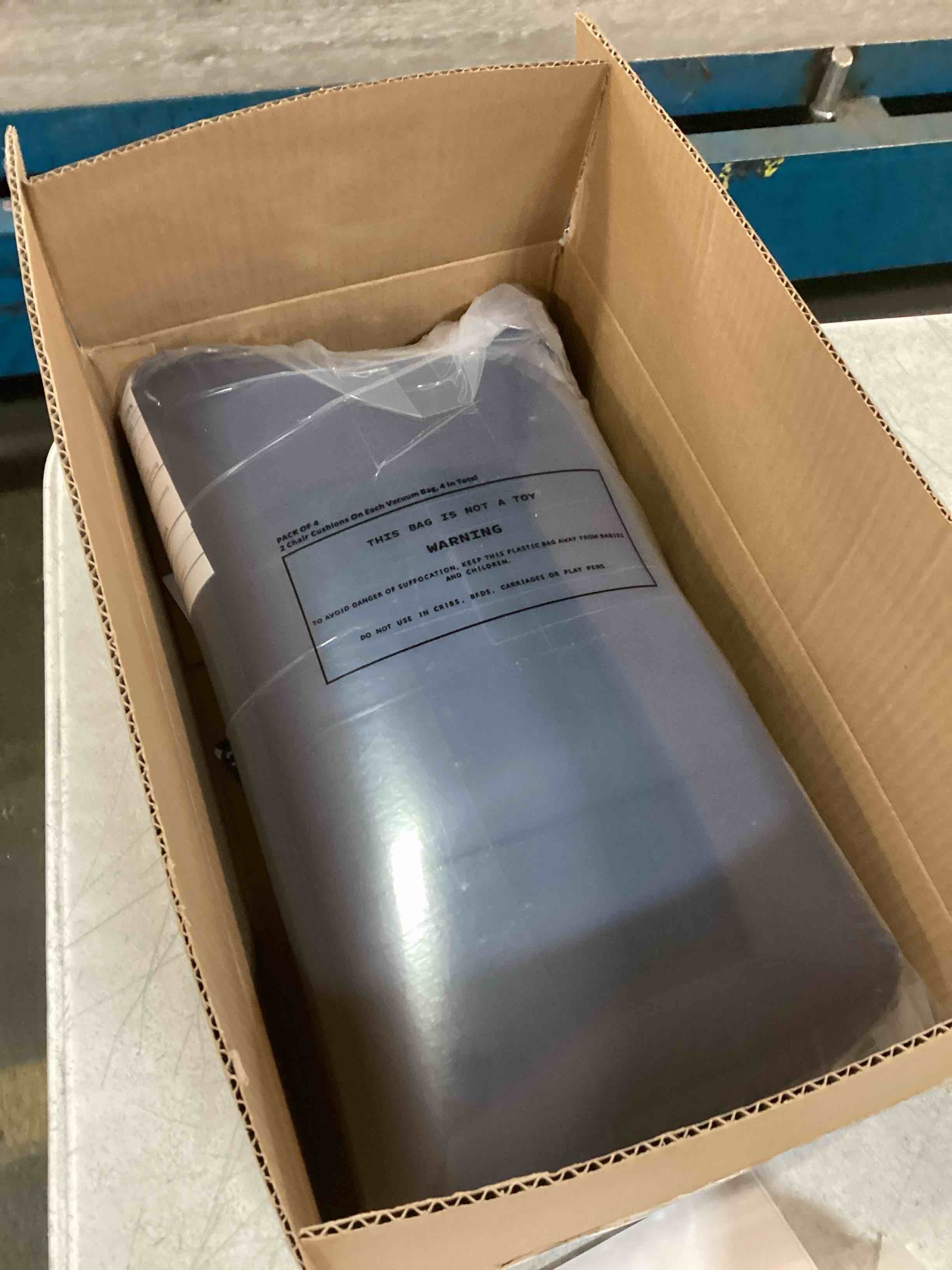https://s3.amazonaws.com/lotting-images-prod/bidfta/YEL6152341_1714506992908.jpeg