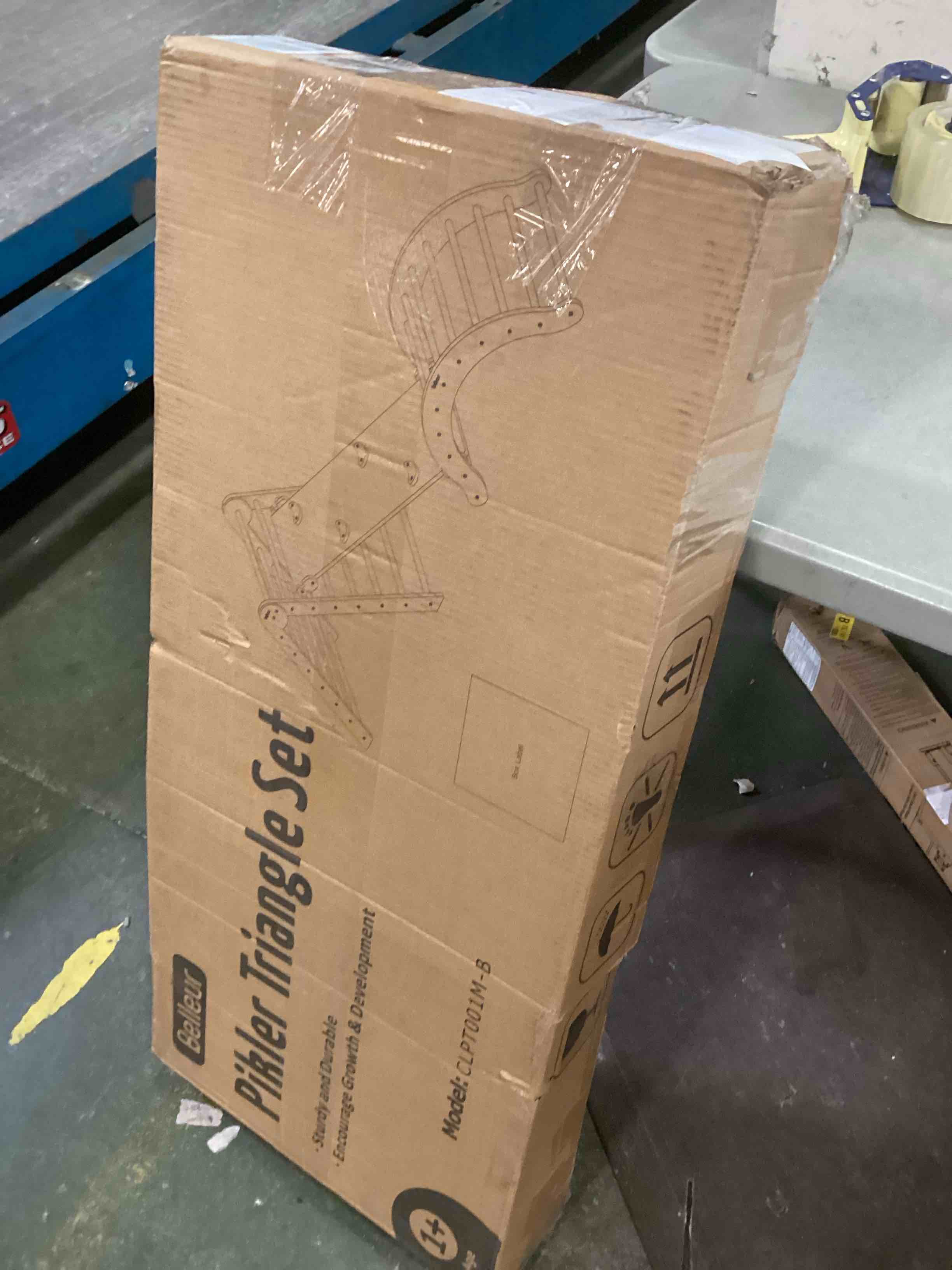 https://s3.amazonaws.com/lotting-images-prod/bidfta/YEL6153172_1714674927992.jpeg