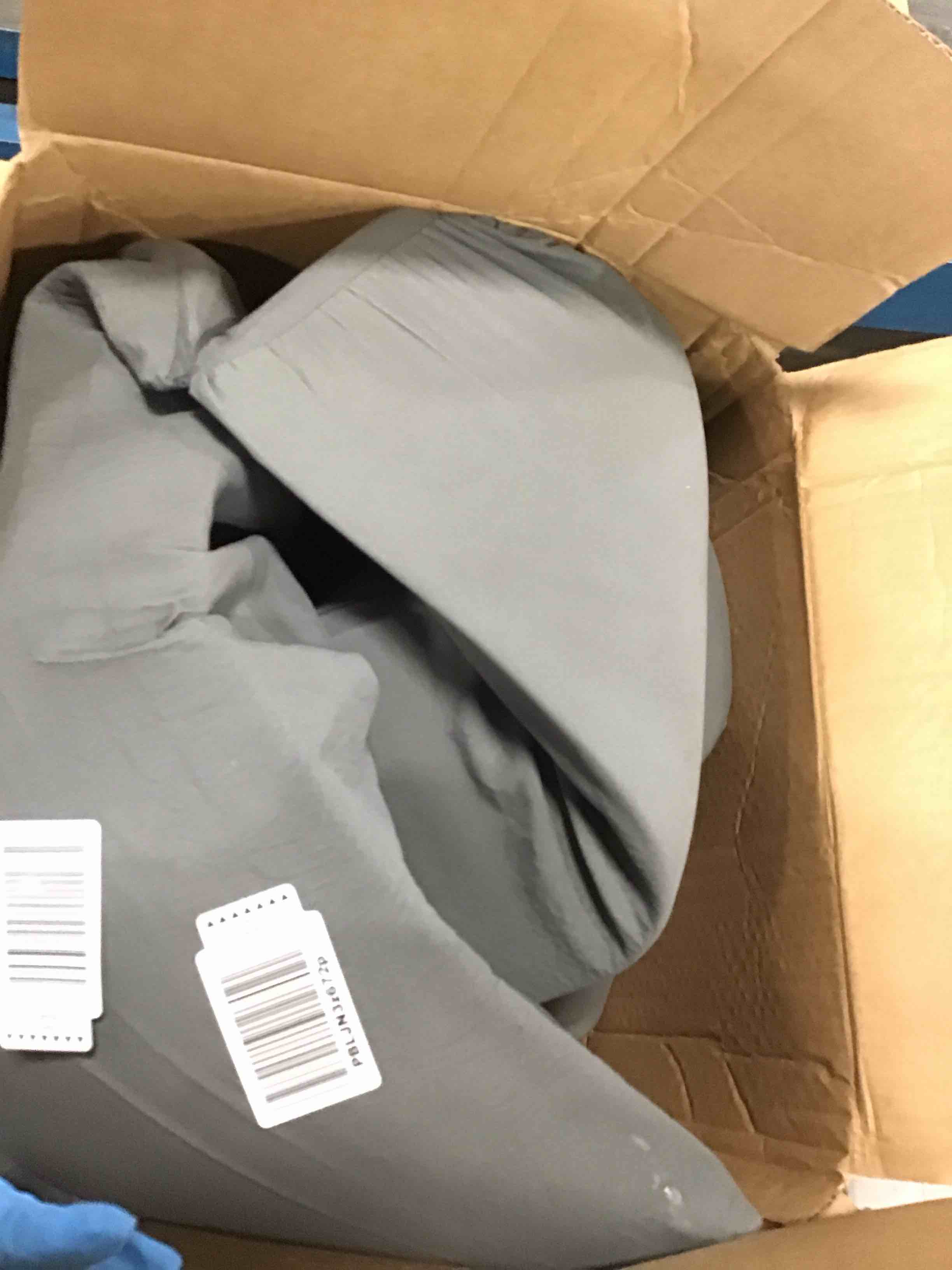 https://s3.amazonaws.com/lotting-images-prod/bidfta/YEL6153420_1714757238521.jpeg