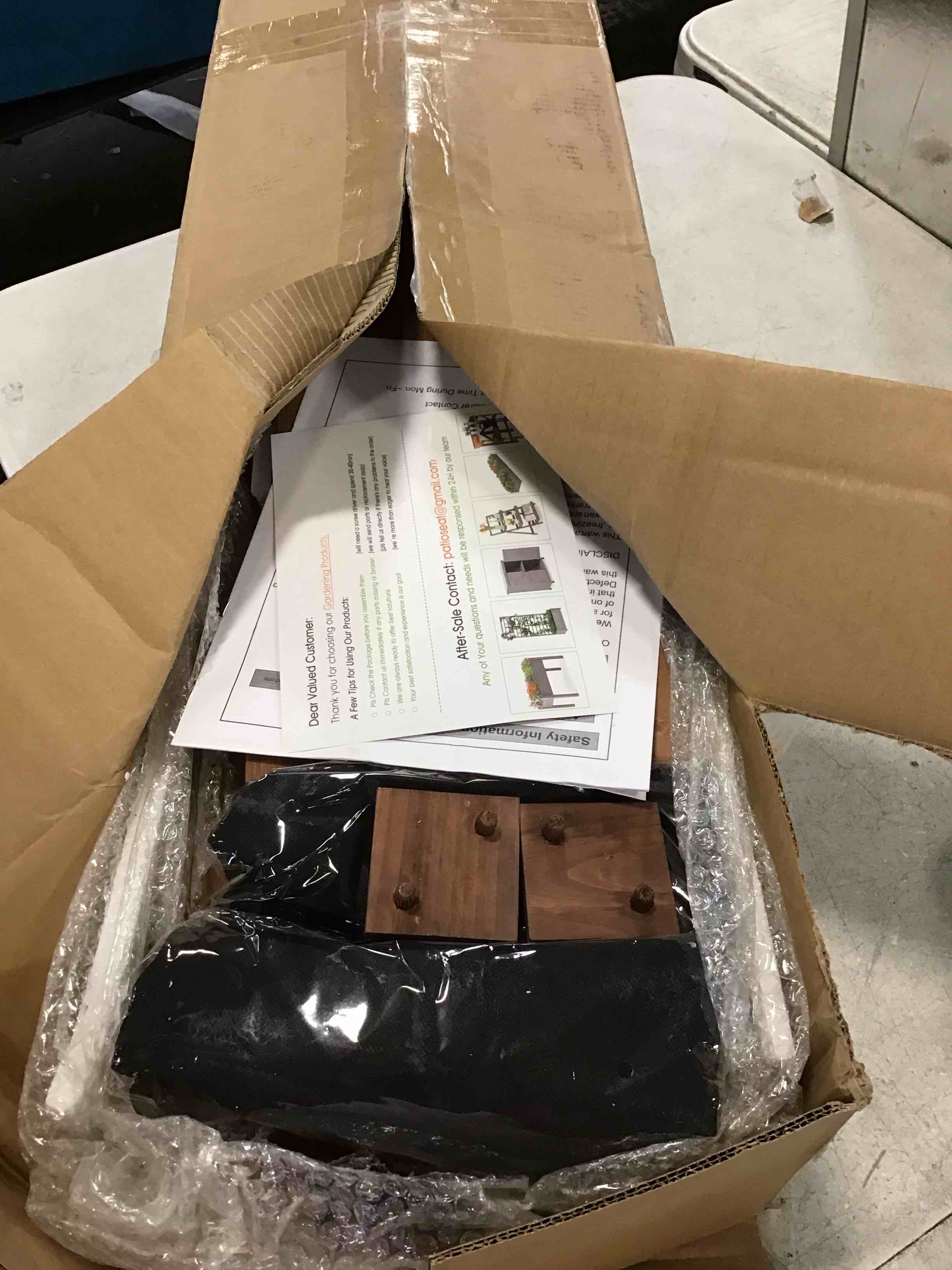 https://s3.amazonaws.com/lotting-images-prod/bidfta/YEL6153816_1714672791779.jpeg