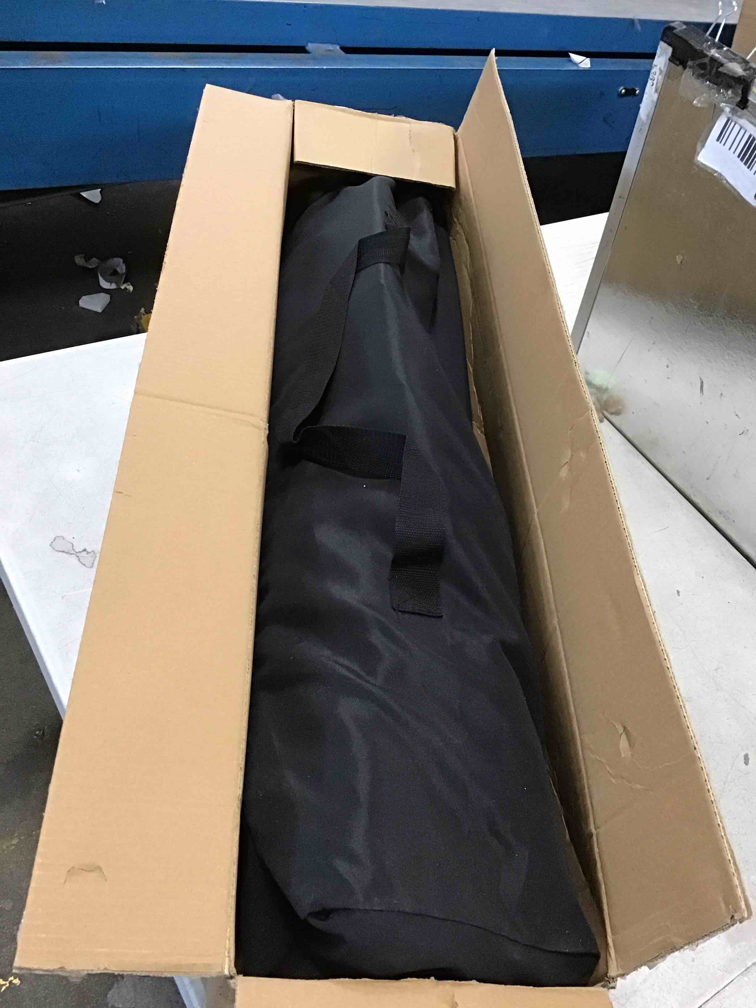 https://s3.amazonaws.com/lotting-images-prod/bidfta/YEL6153854_1714678135682.jpeg