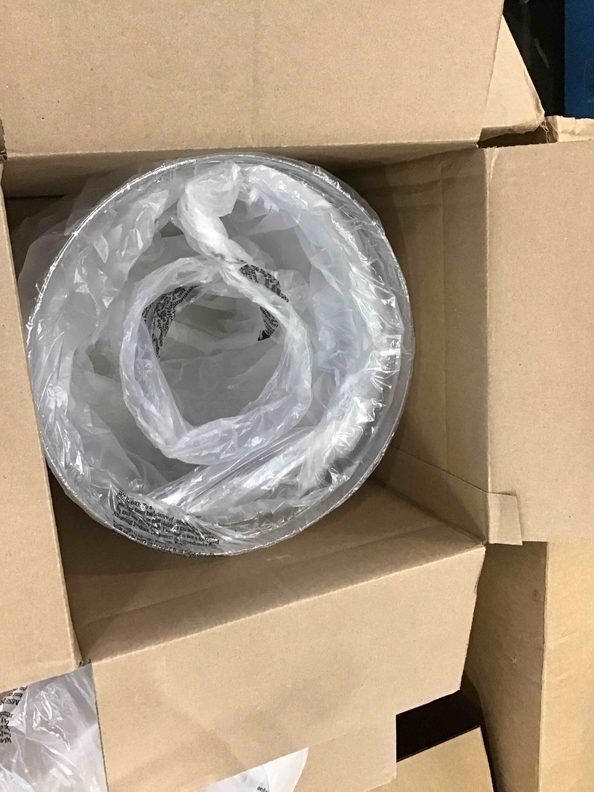 https://s3.amazonaws.com/lotting-images-prod/bidfta/YEL6154283_1715604709150.jpeg