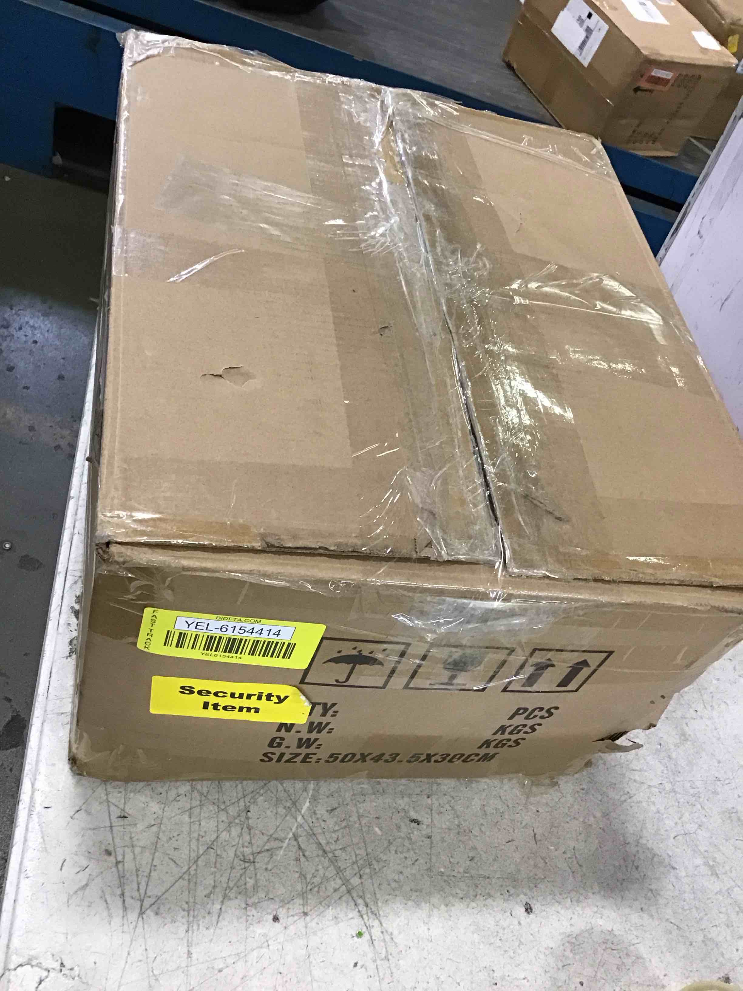 https://s3.amazonaws.com/lotting-images-prod/bidfta/YEL6154414_1715624628229.jpeg
