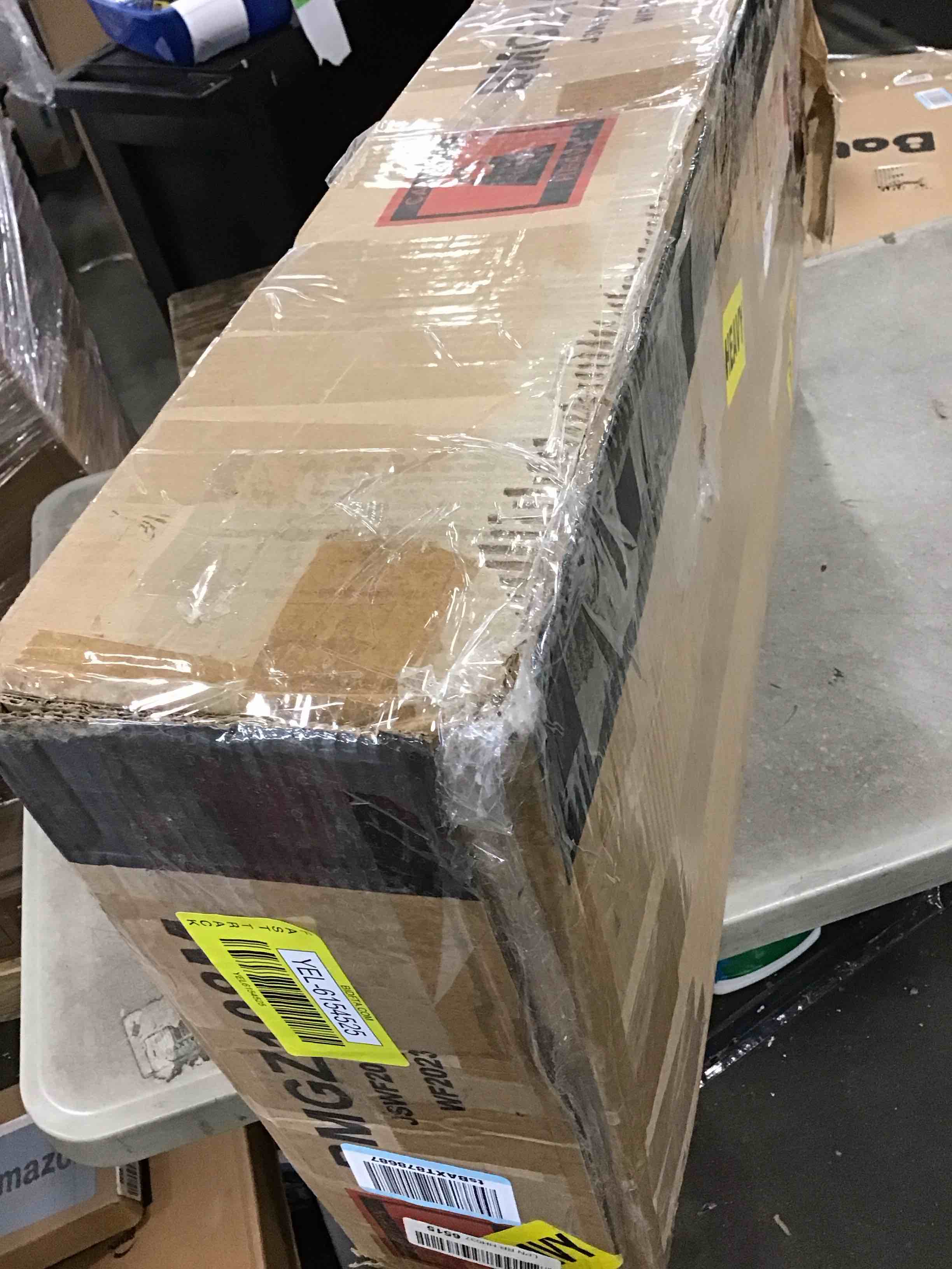 https://s3.amazonaws.com/lotting-images-prod/bidfta/YEL6154525_1715697887471.jpeg