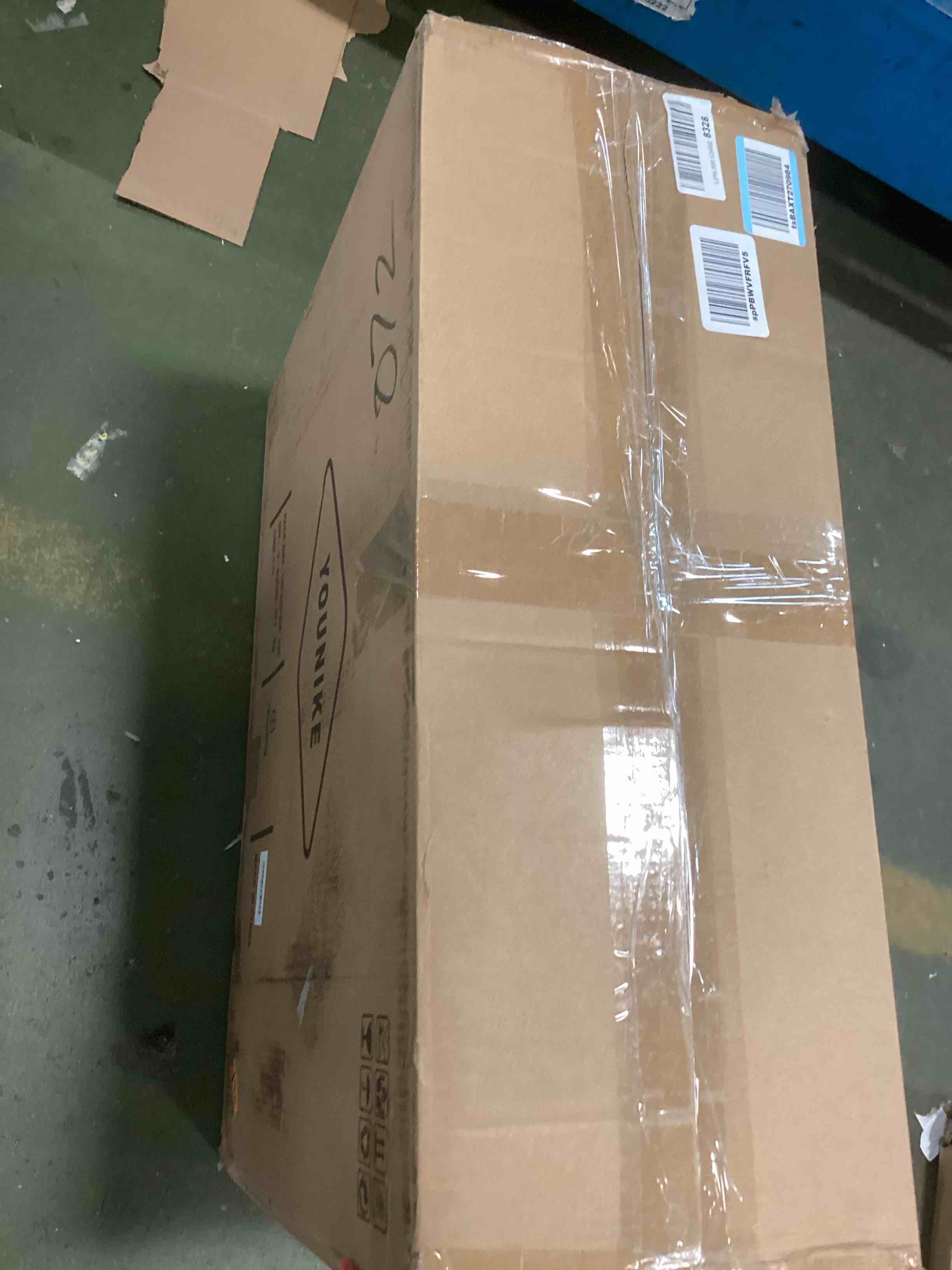 https://s3.amazonaws.com/lotting-images-prod/bidfta/YEL6156460_1714400465061.jpeg