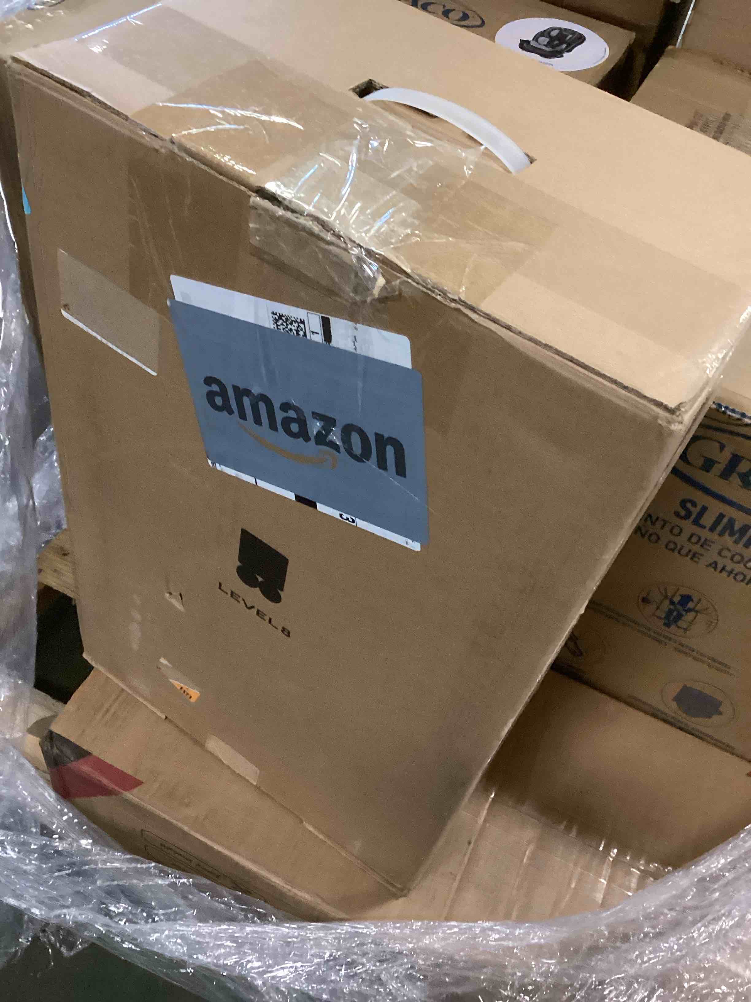 https://s3.amazonaws.com/lotting-images-prod/bidfta/YEL6156470_1714401655277.jpeg