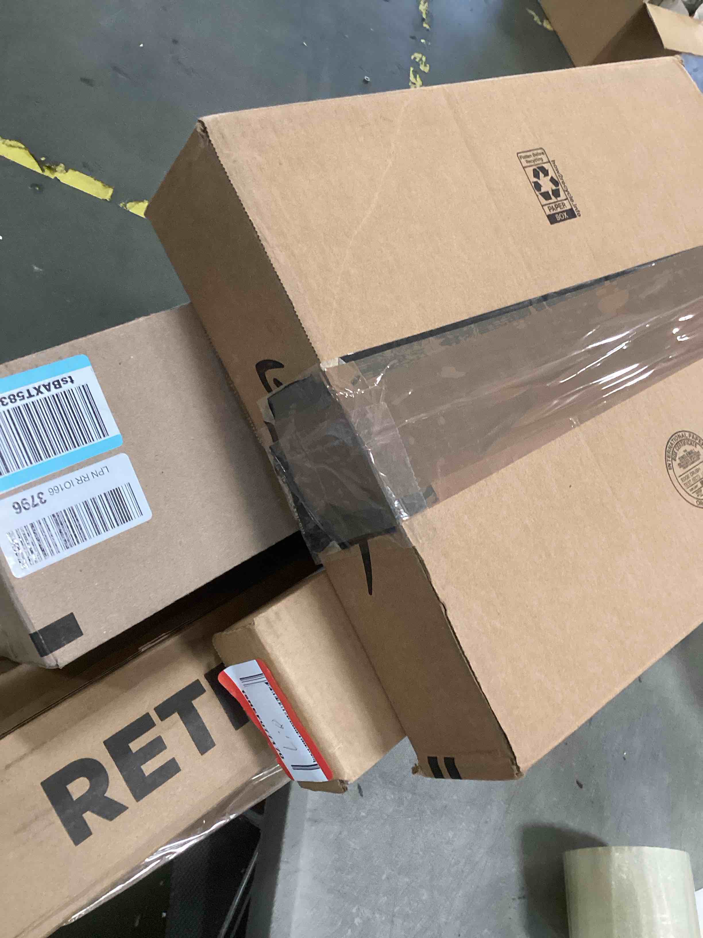 Assortment of Miscellaneous products (May Include cordless shade, curtain rods, retractable baby gate, Led universal linear lamp and more or other use)