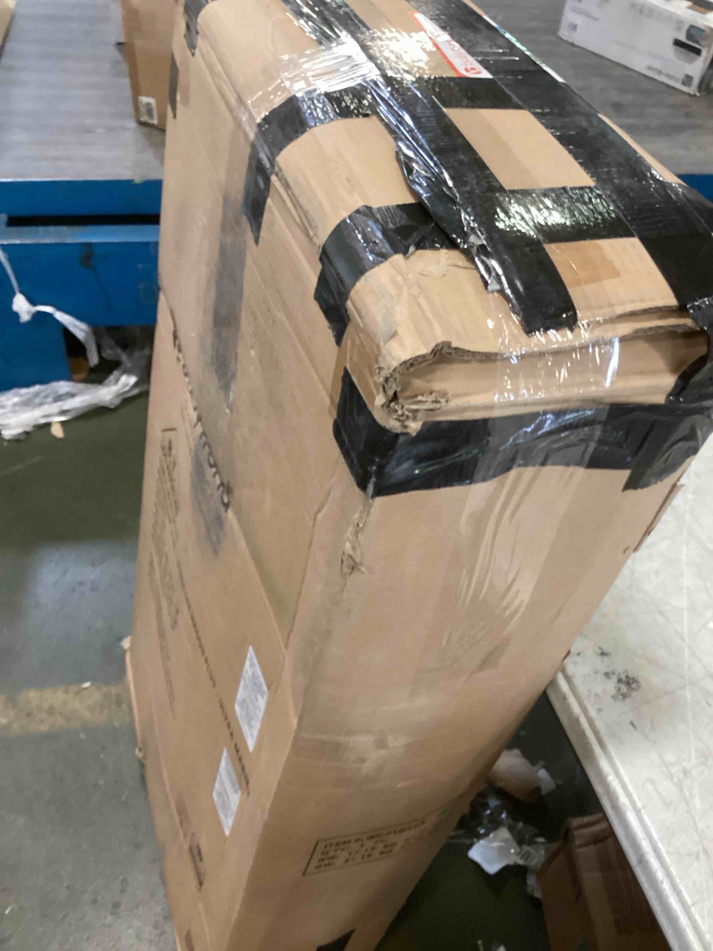 https://s3.amazonaws.com/lotting-images-prod/bidfta/YEL6157325_1714680754565.jpeg