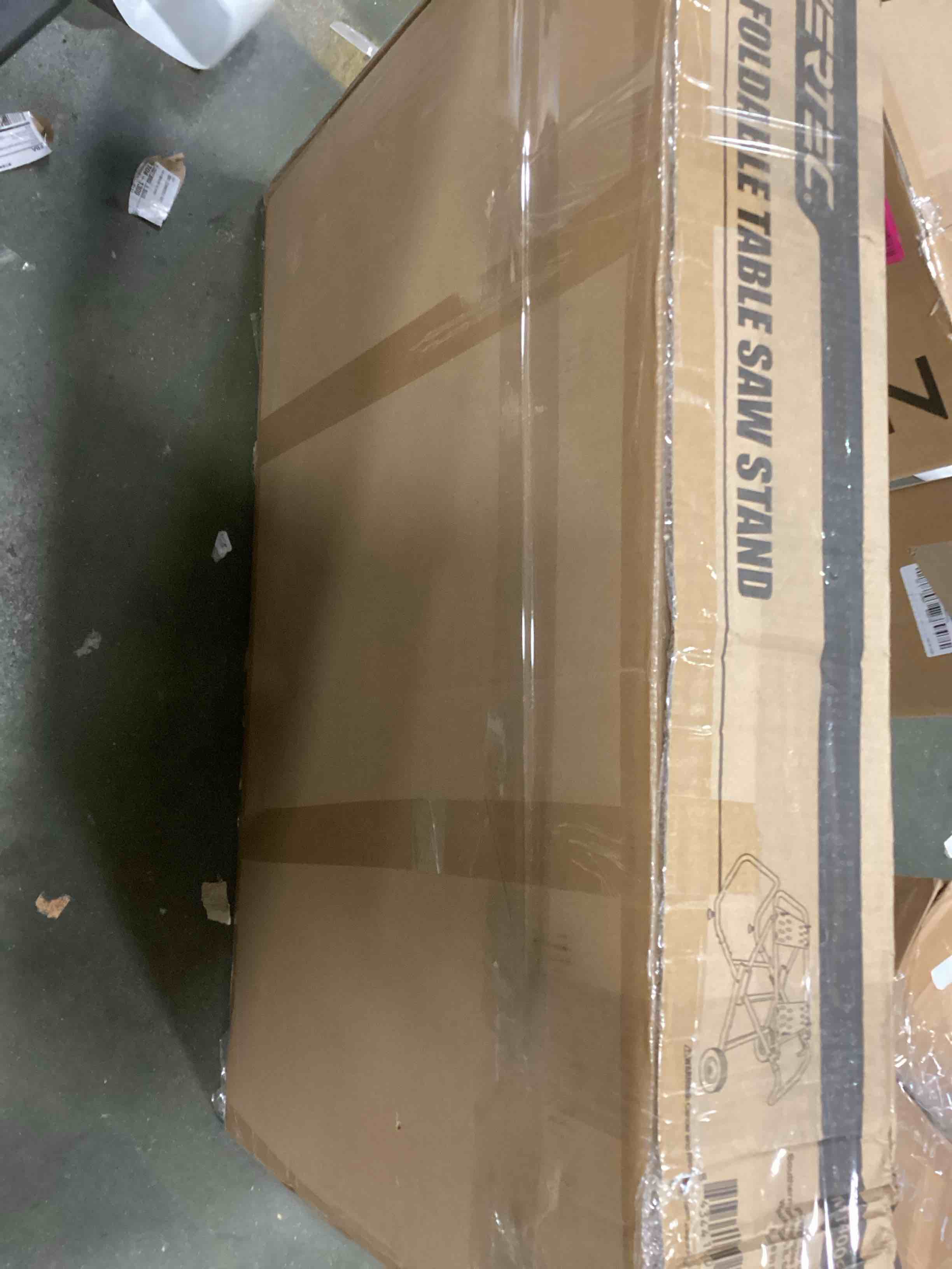 https://s3.amazonaws.com/lotting-images-prod/bidfta/YEL6157360_1714765810981.jpeg