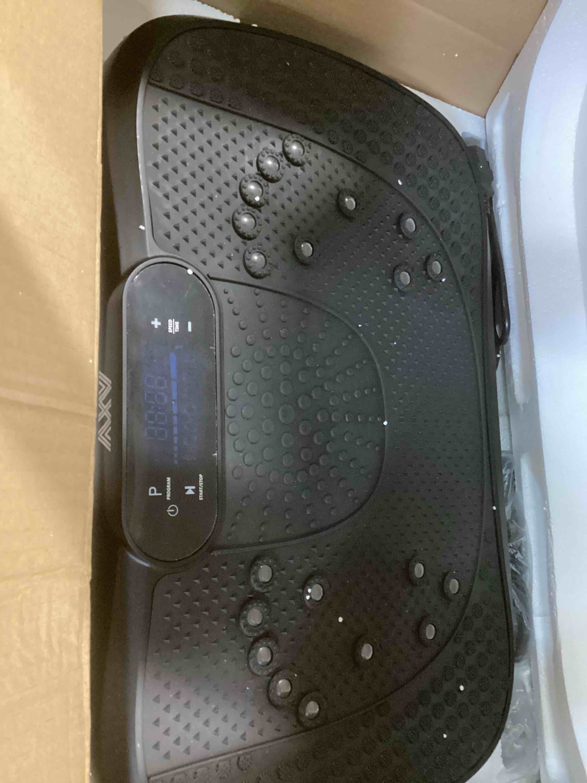 https://s3.amazonaws.com/lotting-images-prod/bidfta/YEL6157385_1715445911948.jpeg