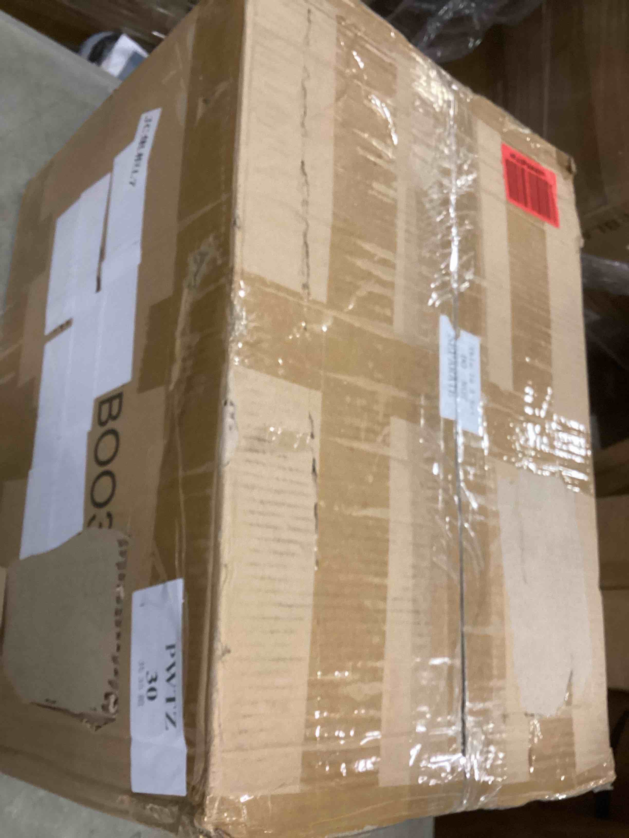 https://s3.amazonaws.com/lotting-images-prod/bidfta/YEL6157407_1714736248537.jpeg