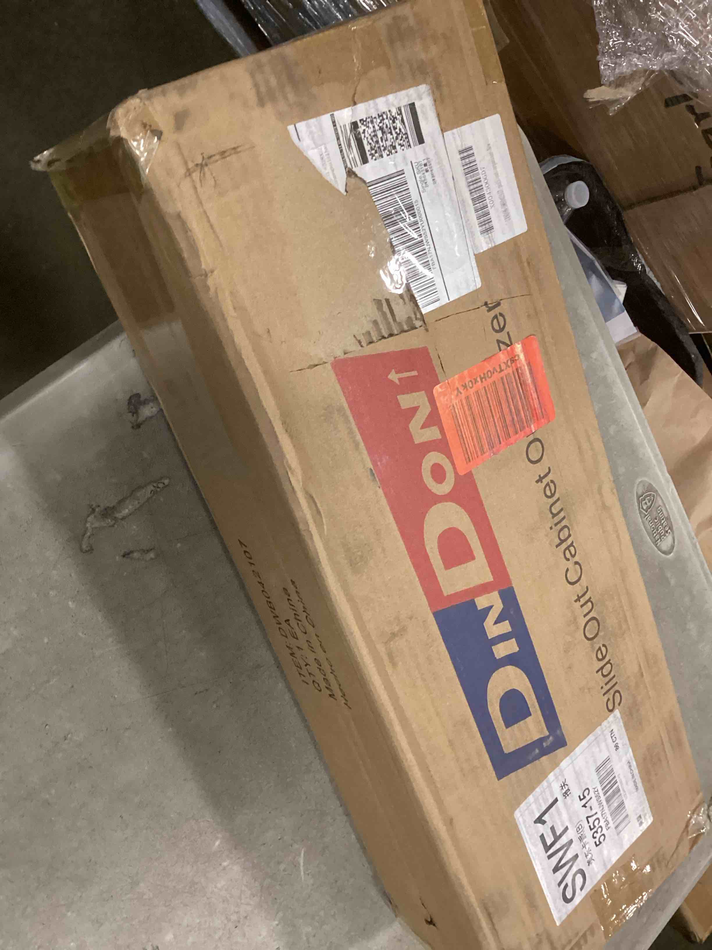 https://s3.amazonaws.com/lotting-images-prod/bidfta/YEL6157443_1714740524163.jpeg