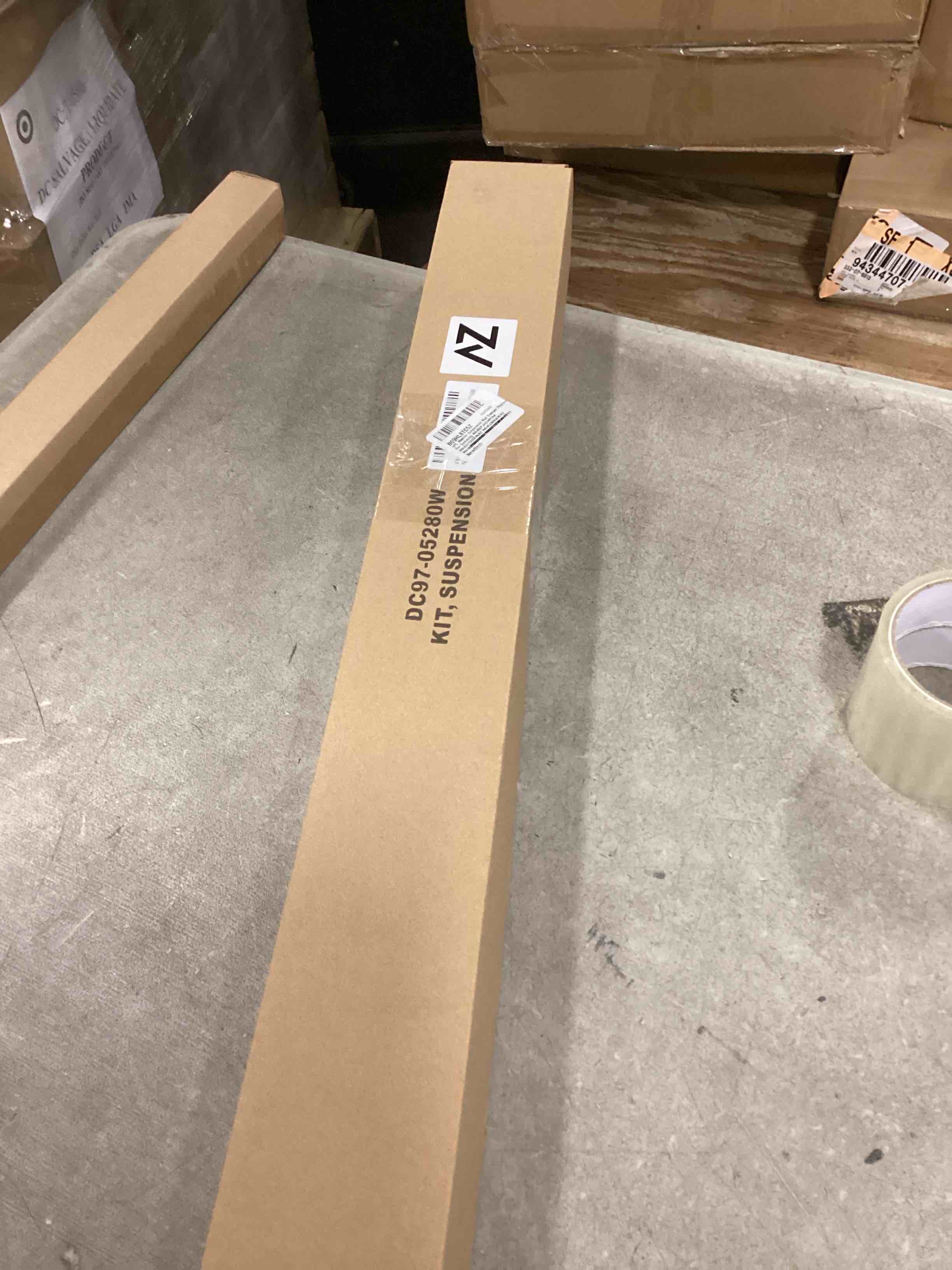 https://s3.amazonaws.com/lotting-images-prod/bidfta/YEL6157661_1714830309864.jpeg