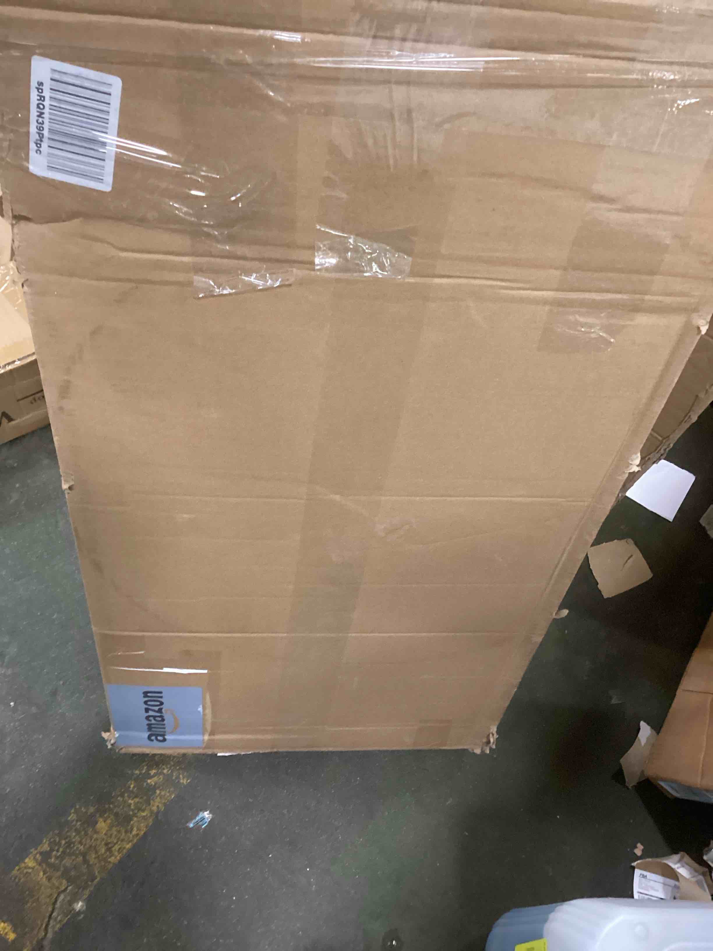 https://s3.amazonaws.com/lotting-images-prod/bidfta/YEL6157902_1715008535447.jpeg