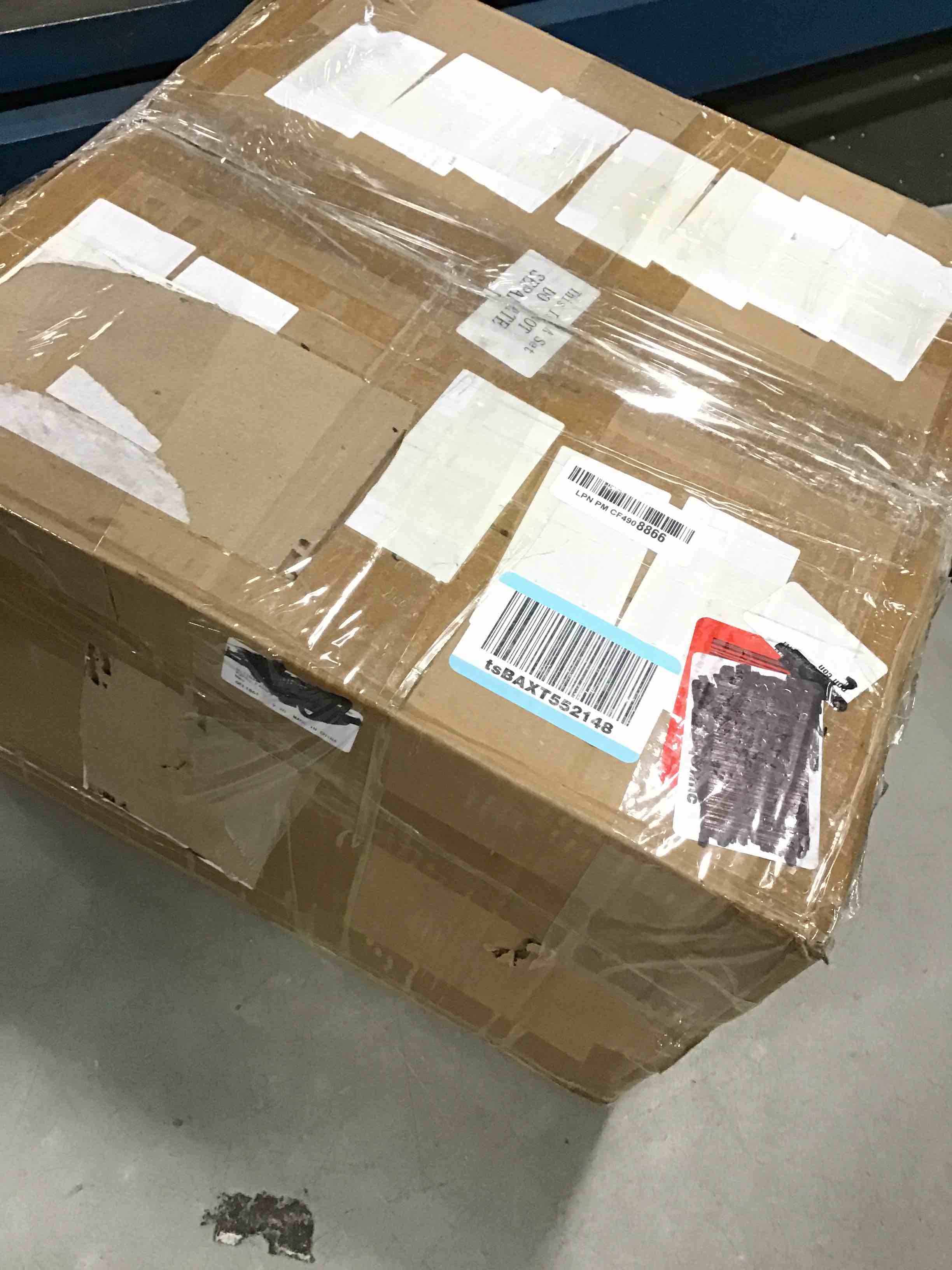 https://s3.amazonaws.com/lotting-images-prod/bidfta/YEL6158167_1714485425625.jpeg