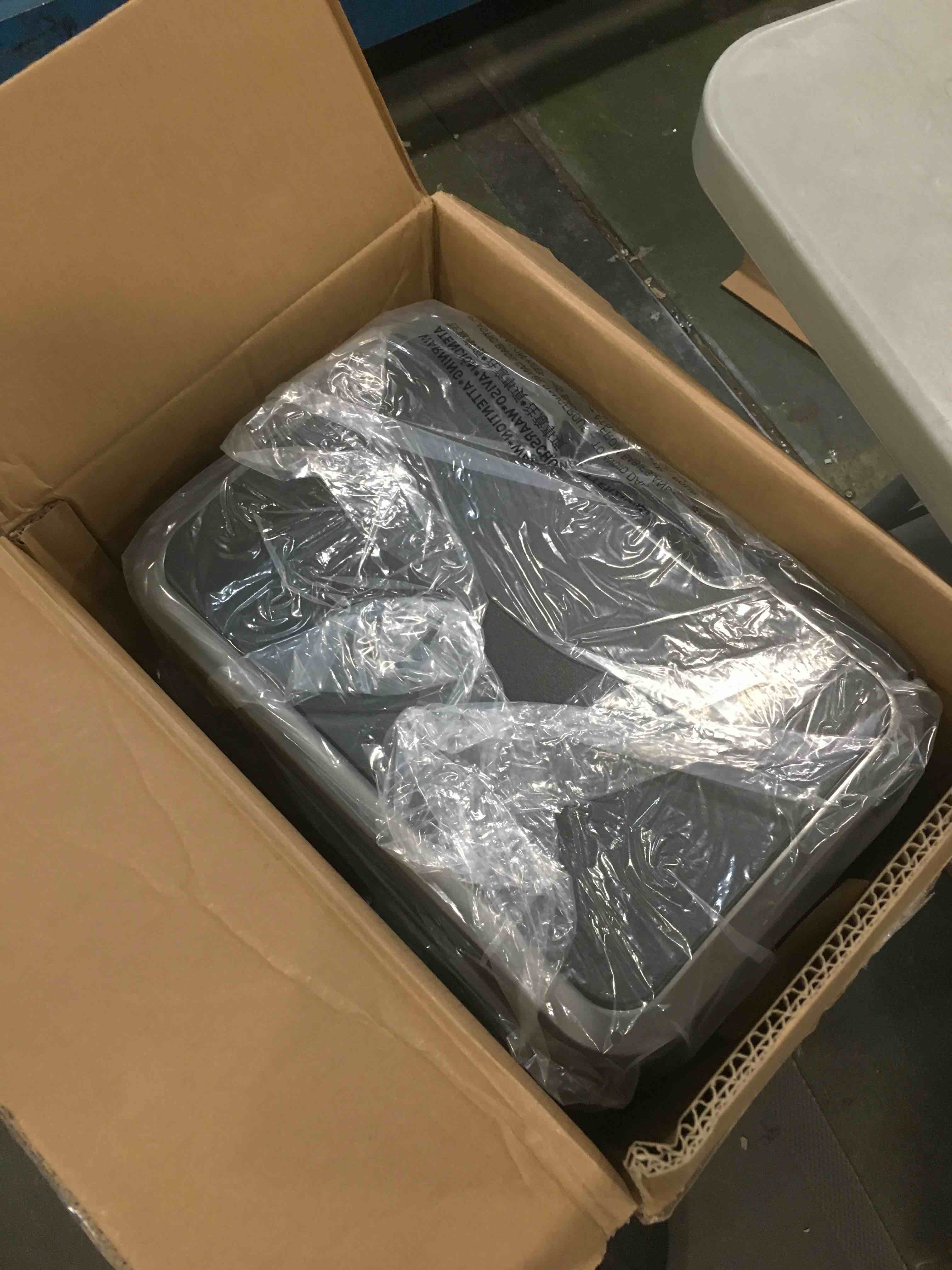 https://s3.amazonaws.com/lotting-images-prod/bidfta/YEL6158333_1714507172992.jpeg