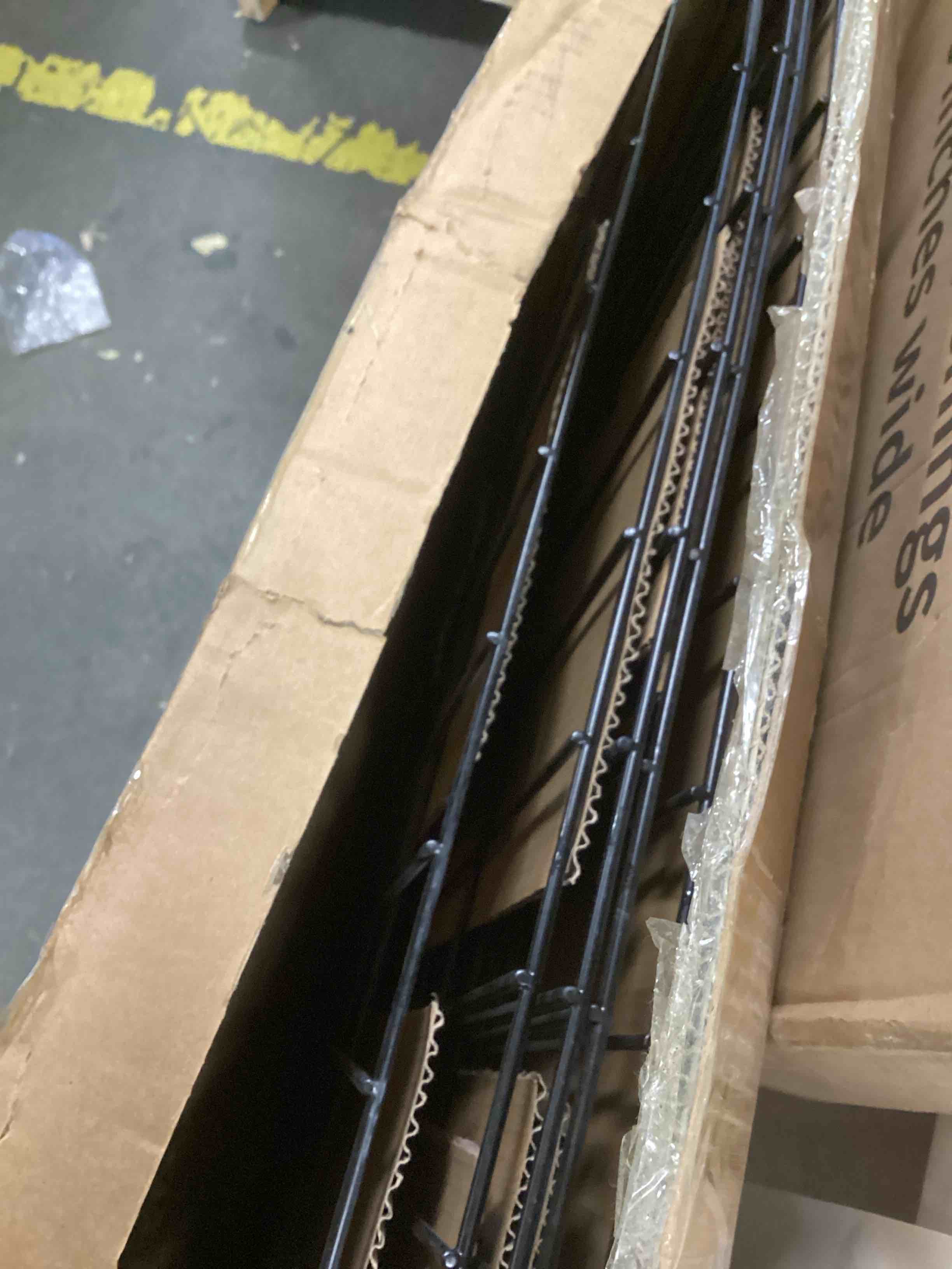 https://s3.amazonaws.com/lotting-images-prod/bidfta/YEL6159613_1714566988791.jpeg