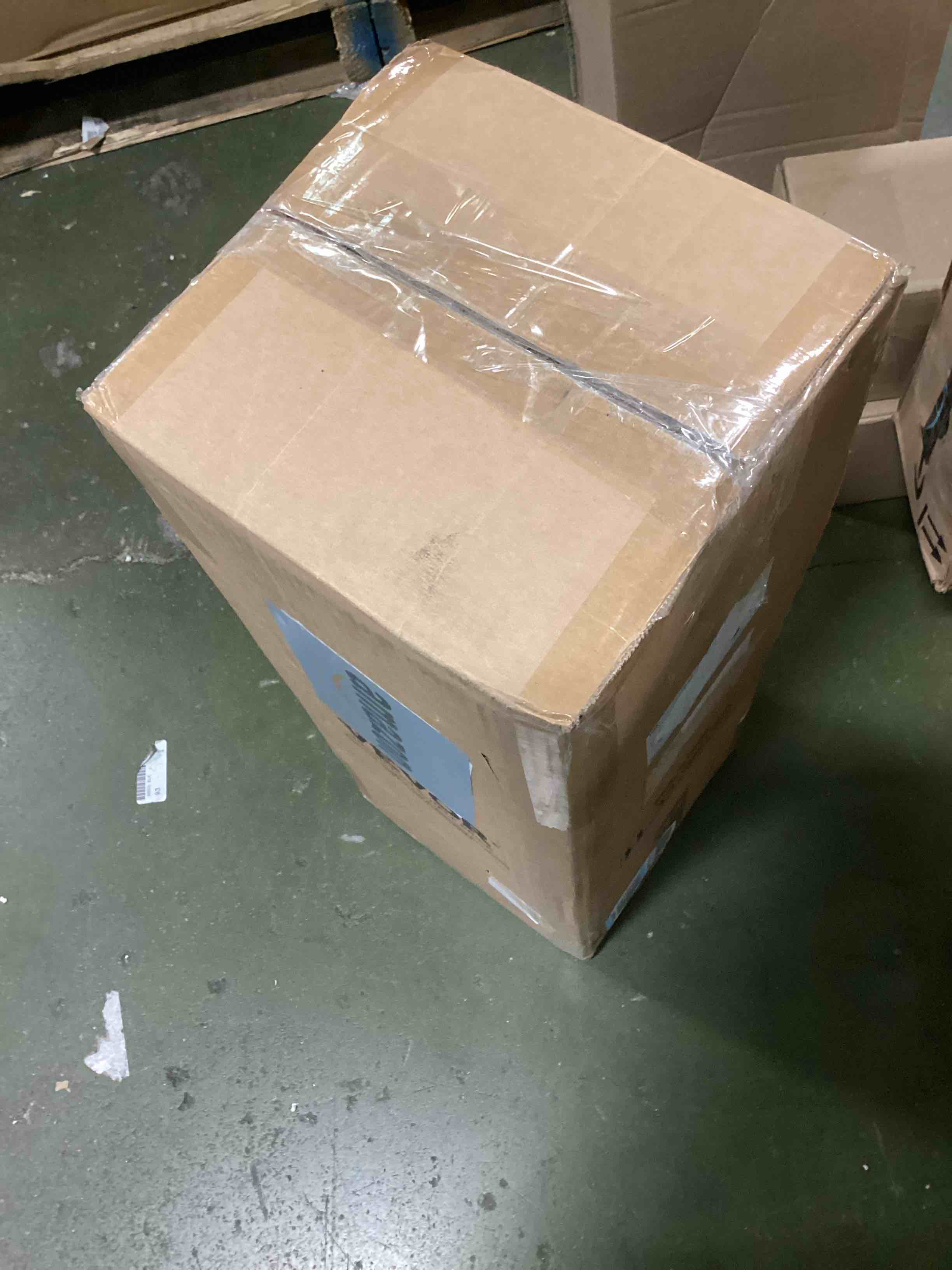 https://s3.amazonaws.com/lotting-images-prod/bidfta/YEL6160442_1714761374797.jpeg
