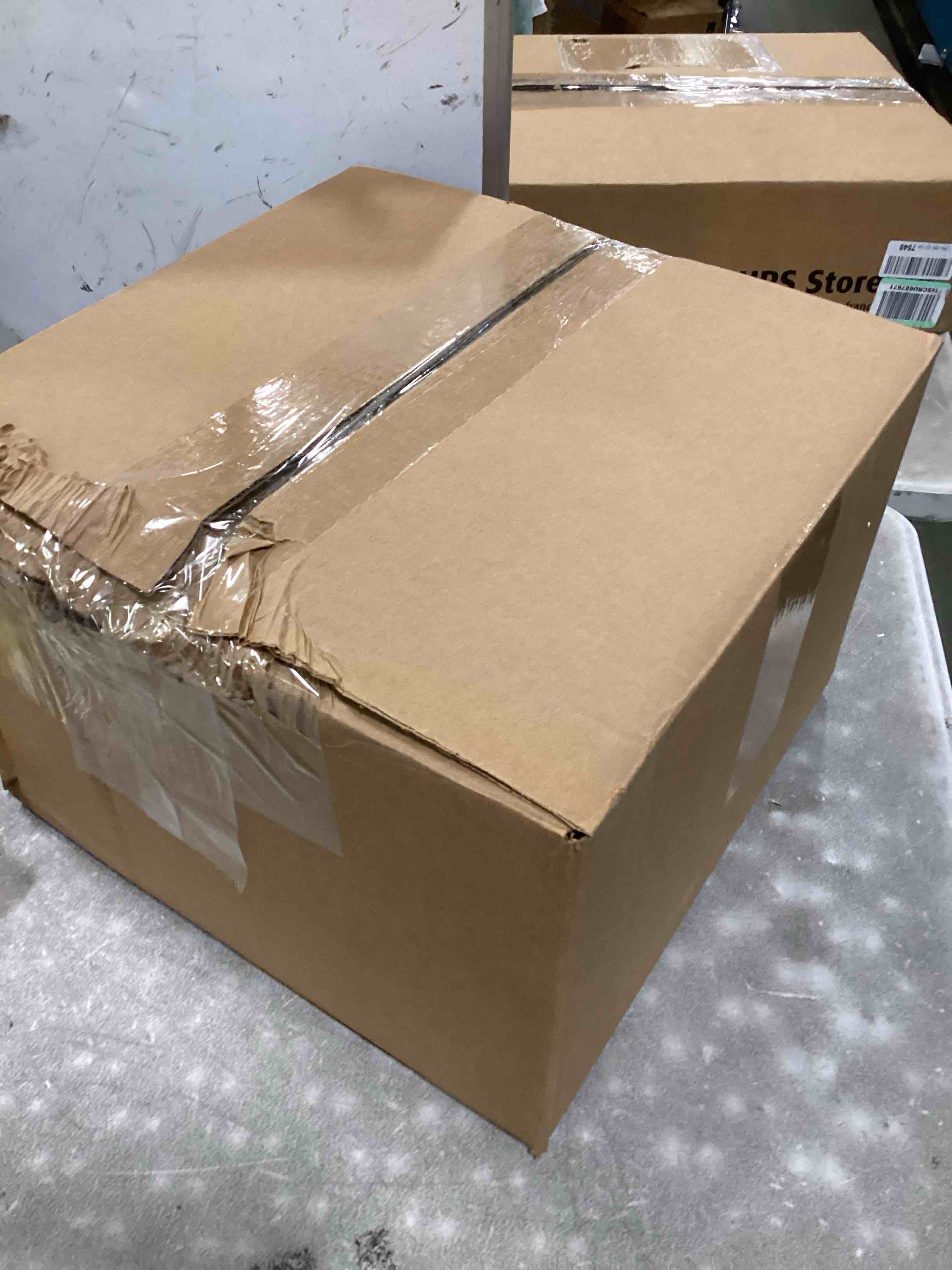 https://s3.amazonaws.com/lotting-images-prod/bidfta/YEL6160457_1714764968239.jpeg