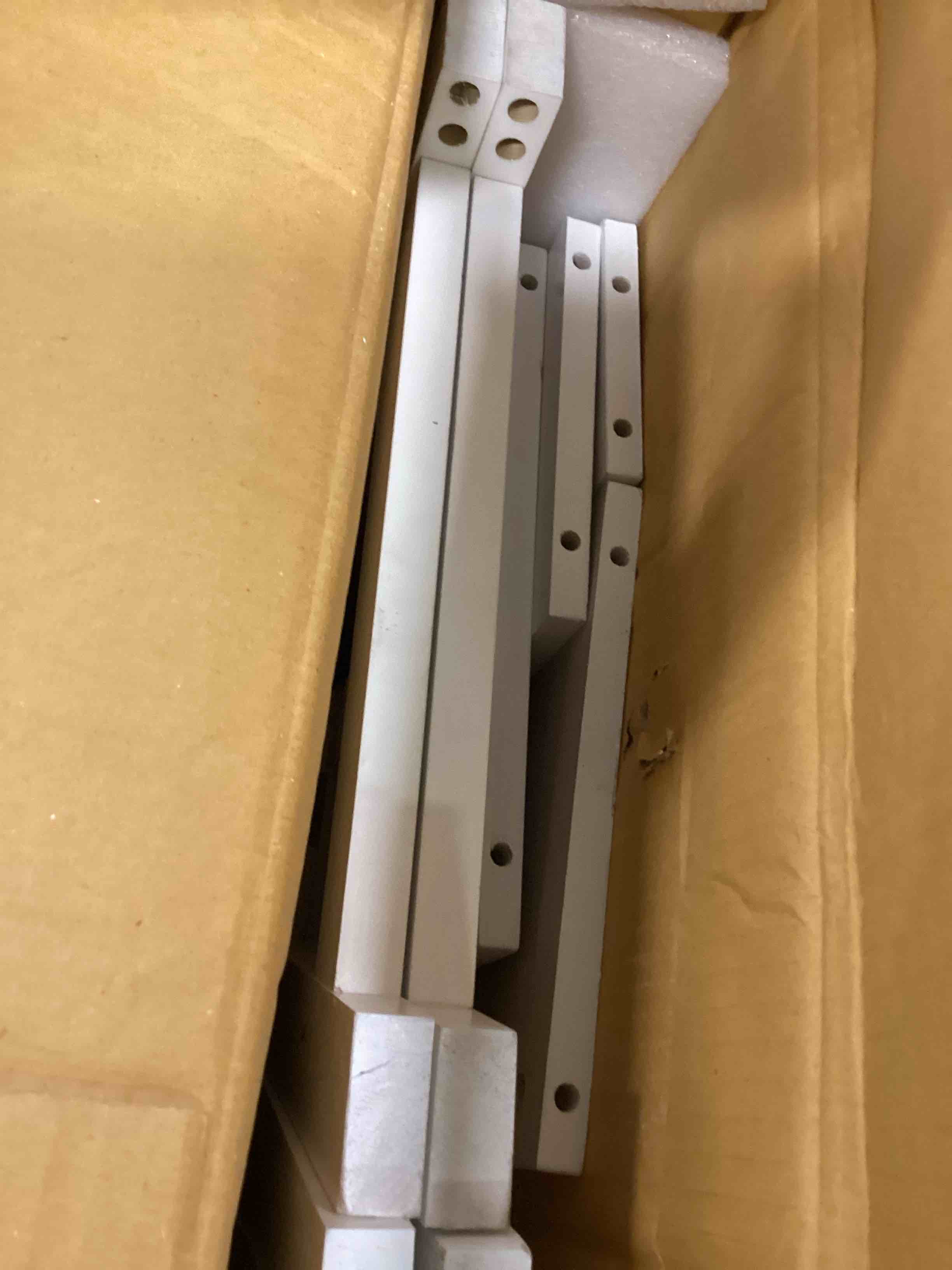 https://s3.amazonaws.com/lotting-images-prod/bidfta/YEL6160713_1715002906874.jpeg