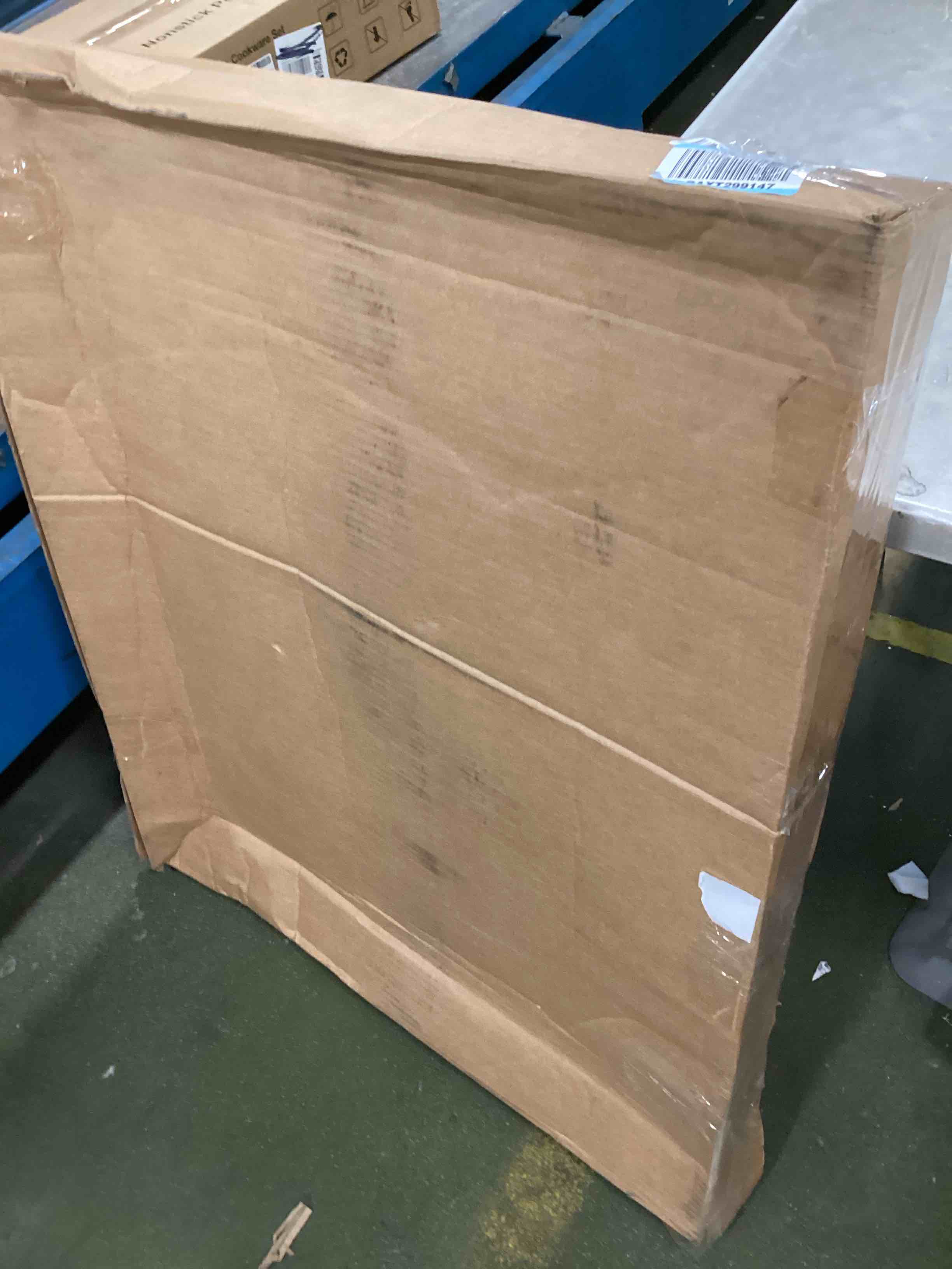 https://s3.amazonaws.com/lotting-images-prod/bidfta/YEL6160738_1715007215903.jpeg