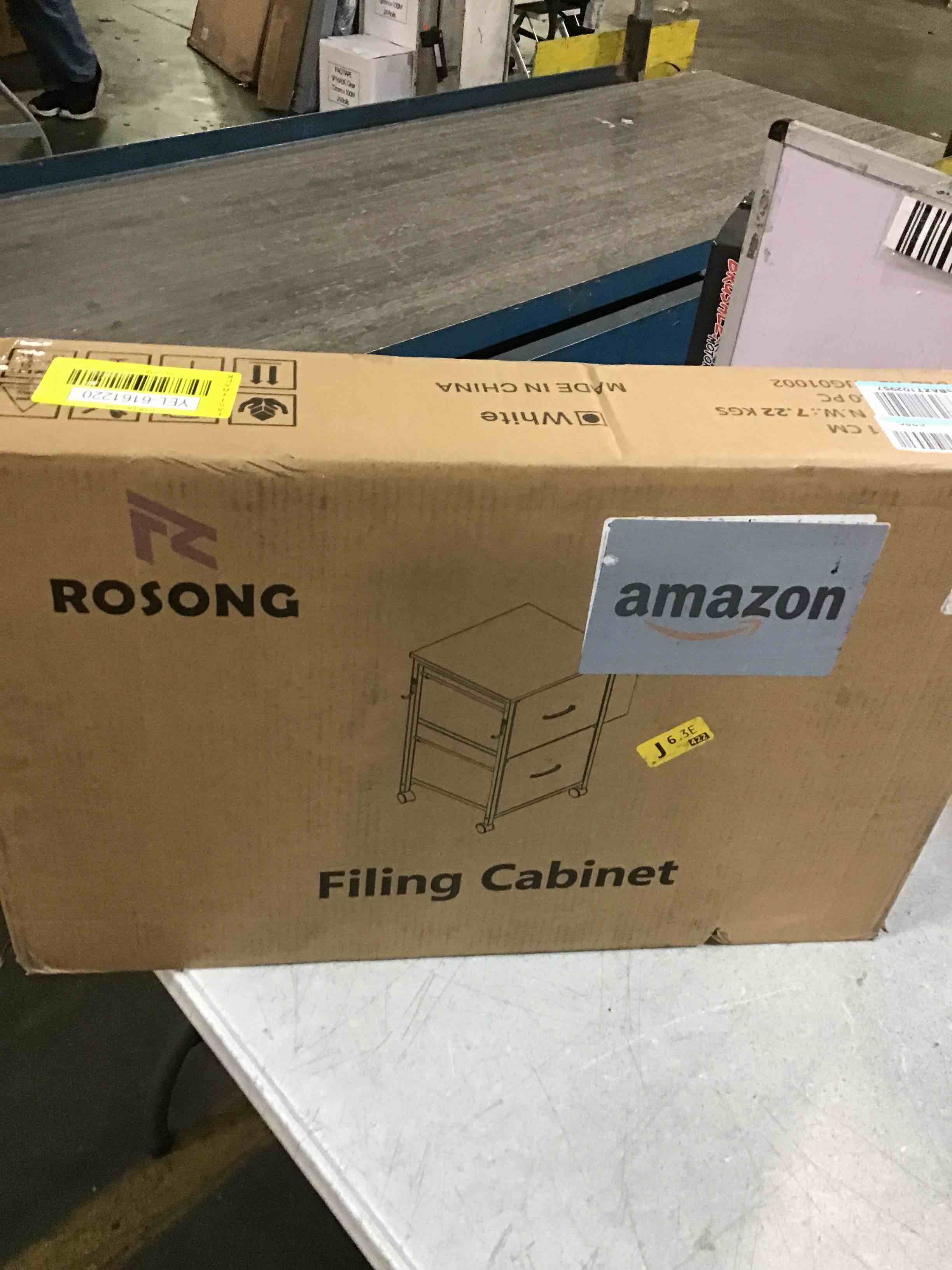 https://s3.amazonaws.com/lotting-images-prod/bidfta/YEL6161220_1715083897512.jpeg