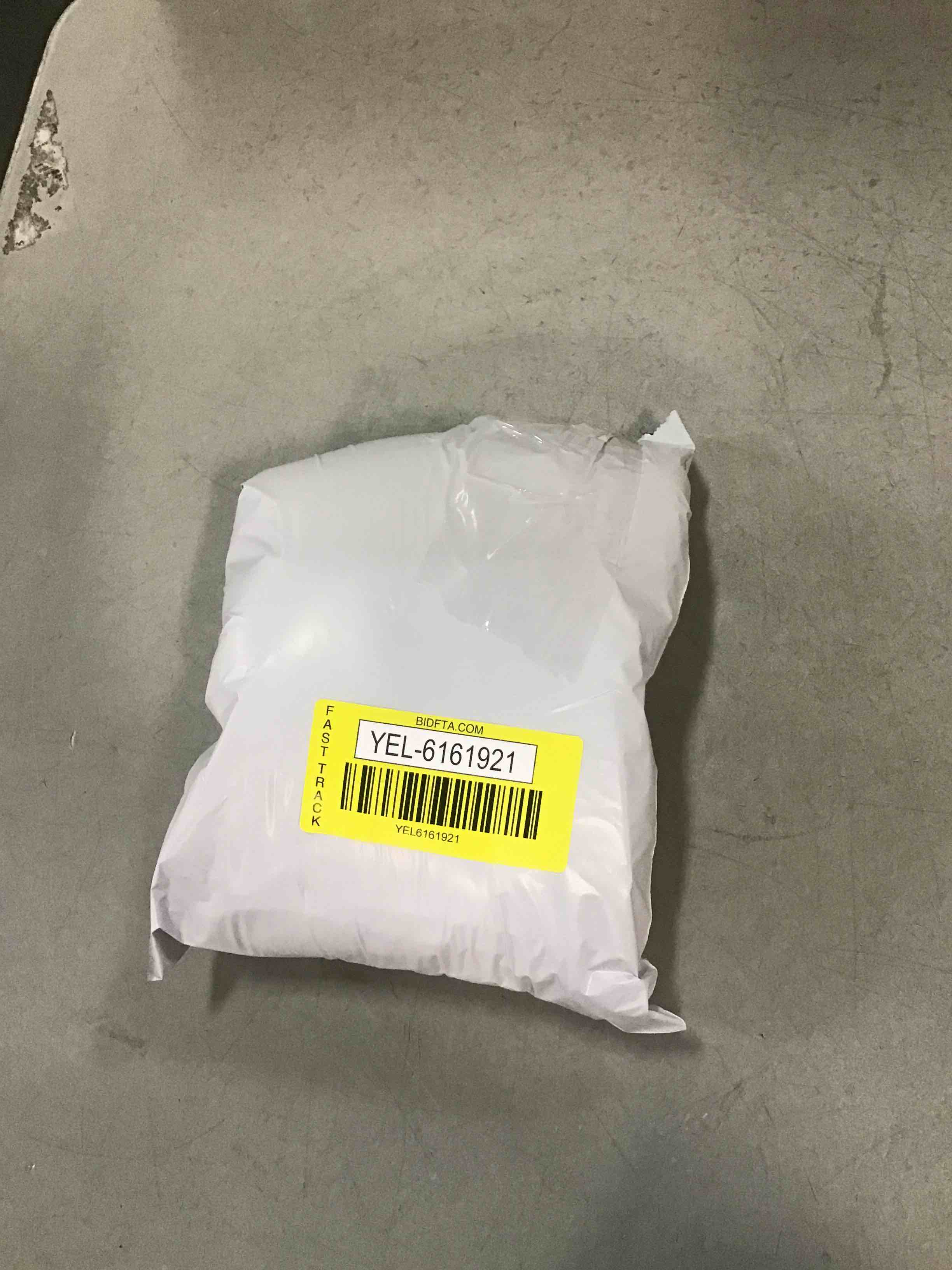 https://s3.amazonaws.com/lotting-images-prod/bidfta/YEL6161921_1715260939635.jpeg