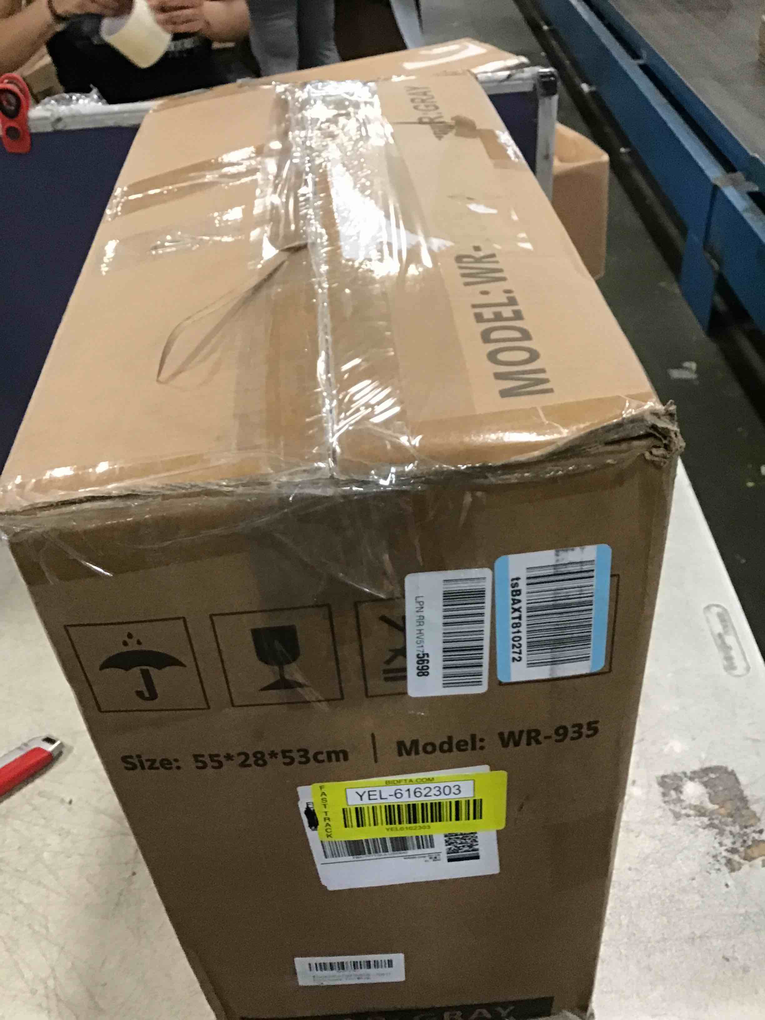 https://s3.amazonaws.com/lotting-images-prod/bidfta/YEL6162303_1715368799668.jpeg