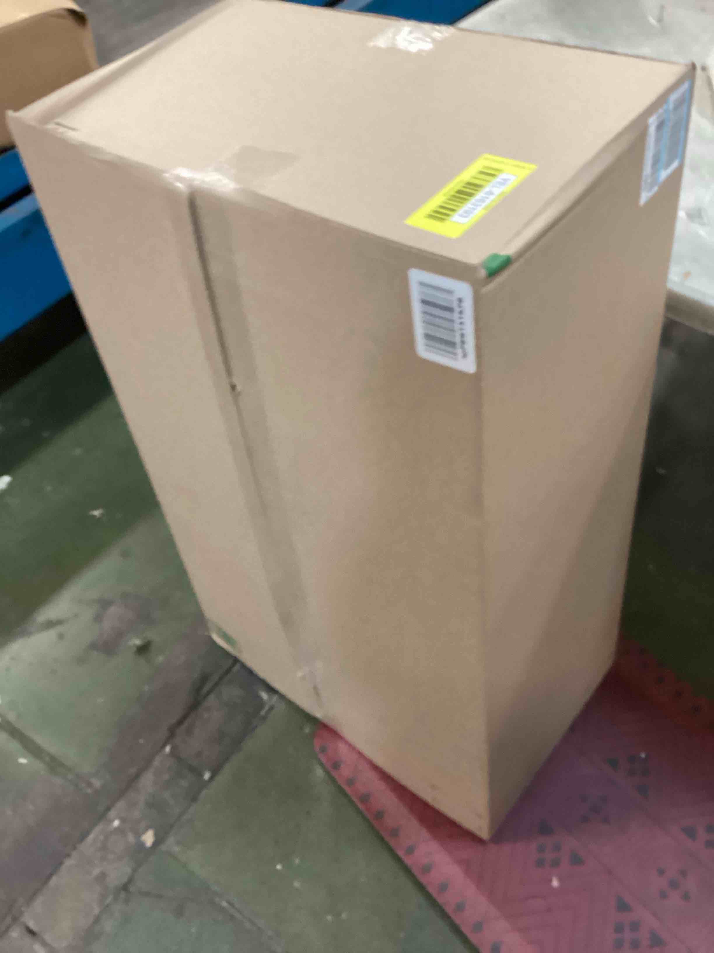 https://s3.amazonaws.com/lotting-images-prod/bidfta/YEL6163193_1715086607627.jpeg