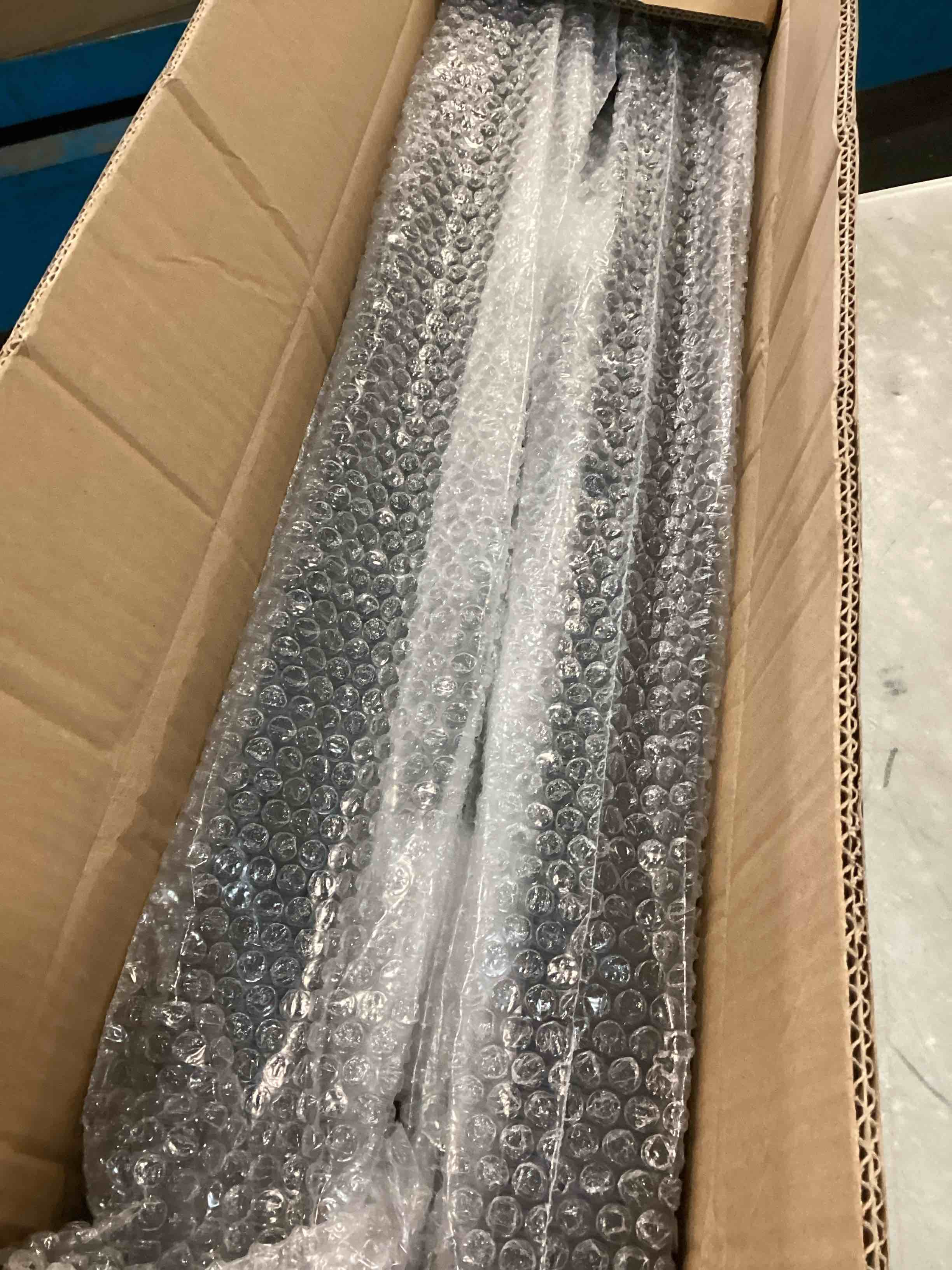 https://s3.amazonaws.com/lotting-images-prod/bidfta/YEL6163300_1715109653738.jpeg