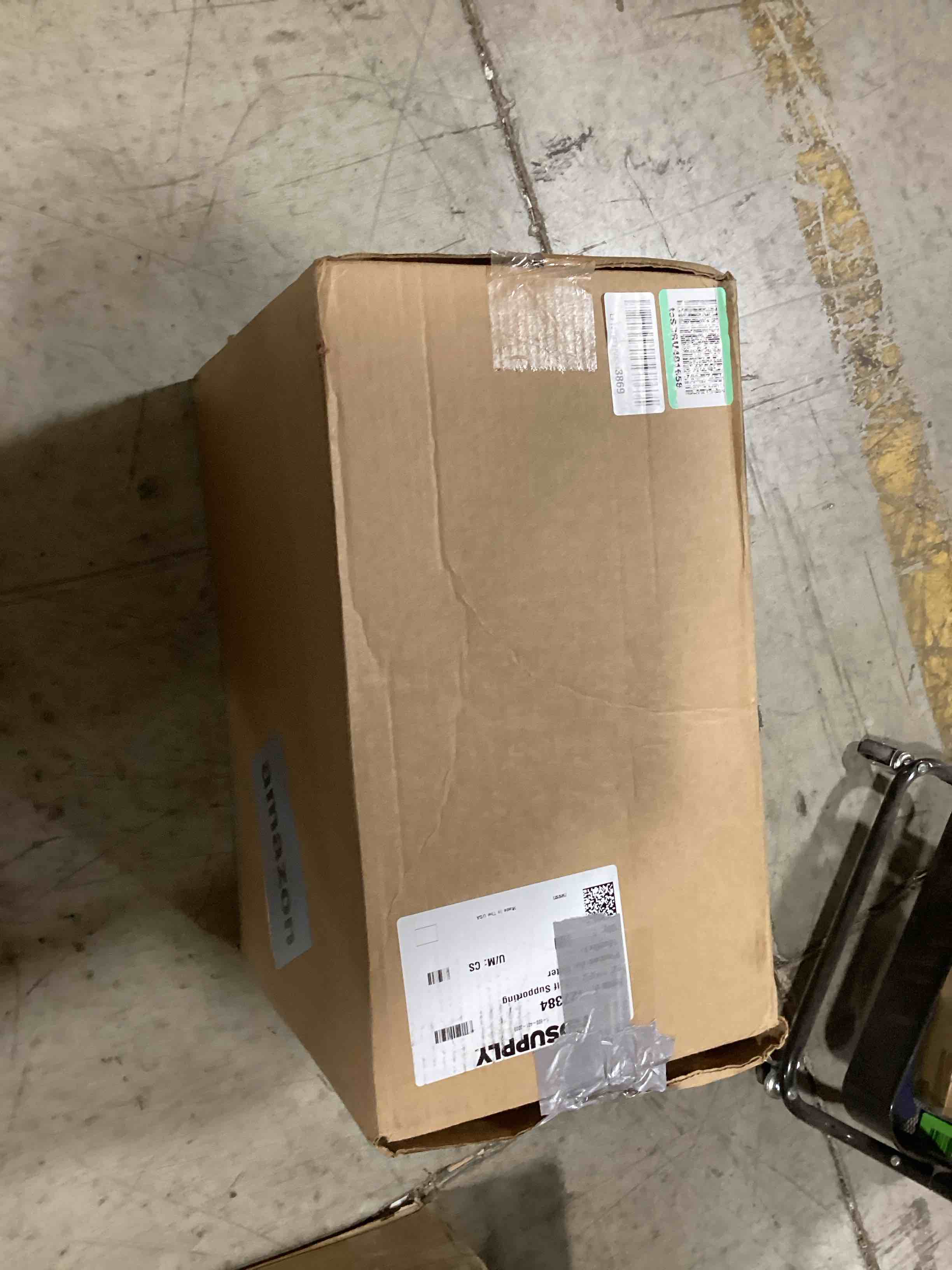 https://s3.amazonaws.com/lotting-images-prod/bidfta/YEL6164038_1715183324115.jpeg