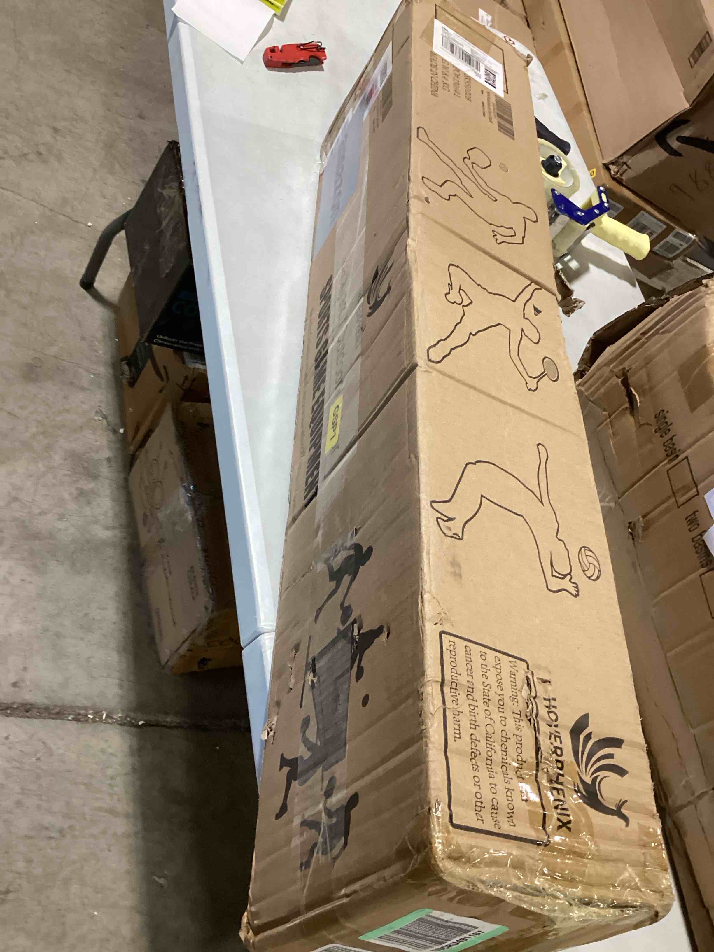 https://s3.amazonaws.com/lotting-images-prod/bidfta/YEL6165173_1716211772073.jpeg