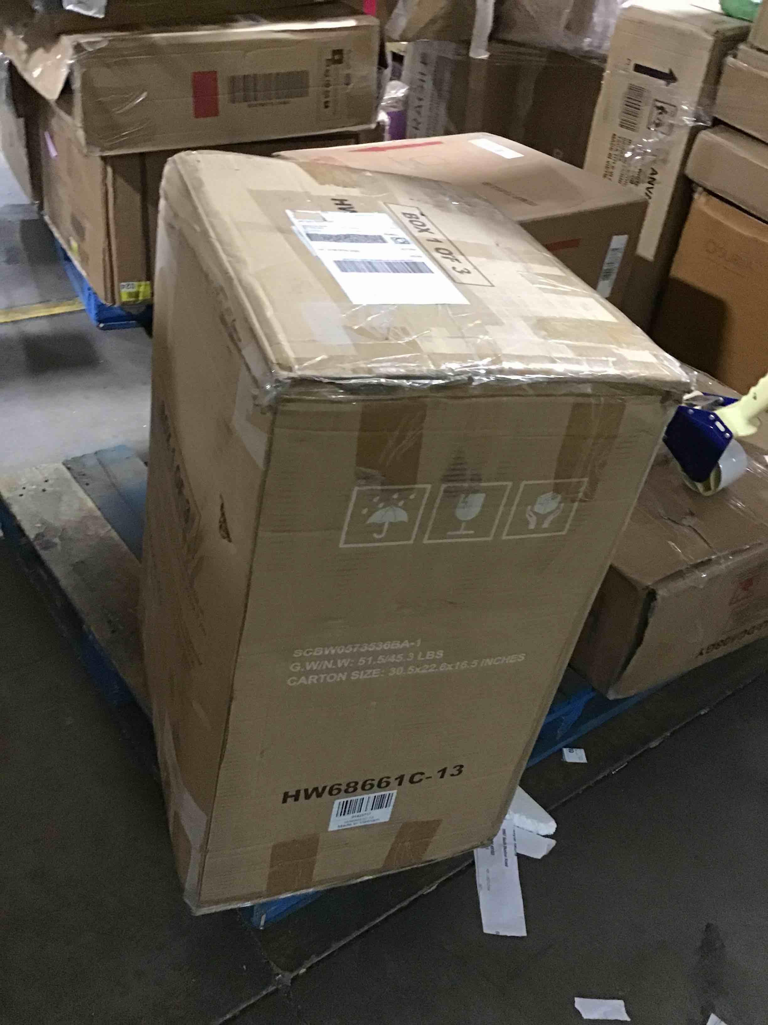 https://s3.amazonaws.com/lotting-images-prod/bidfta/YEL6165813_1716317232916.jpeg