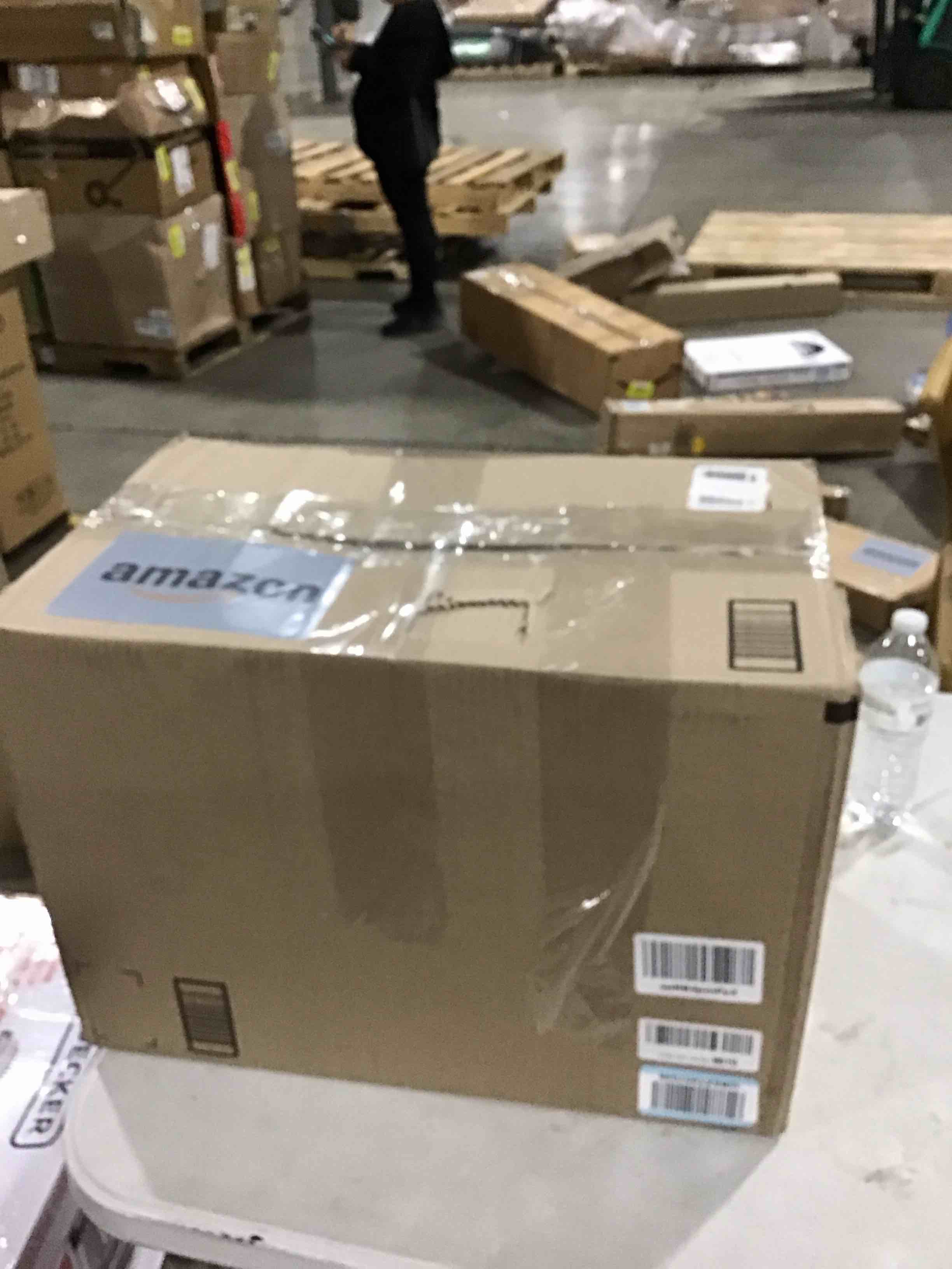 https://s3.amazonaws.com/lotting-images-prod/bidfta/YEL6167268_1715173465500.jpeg