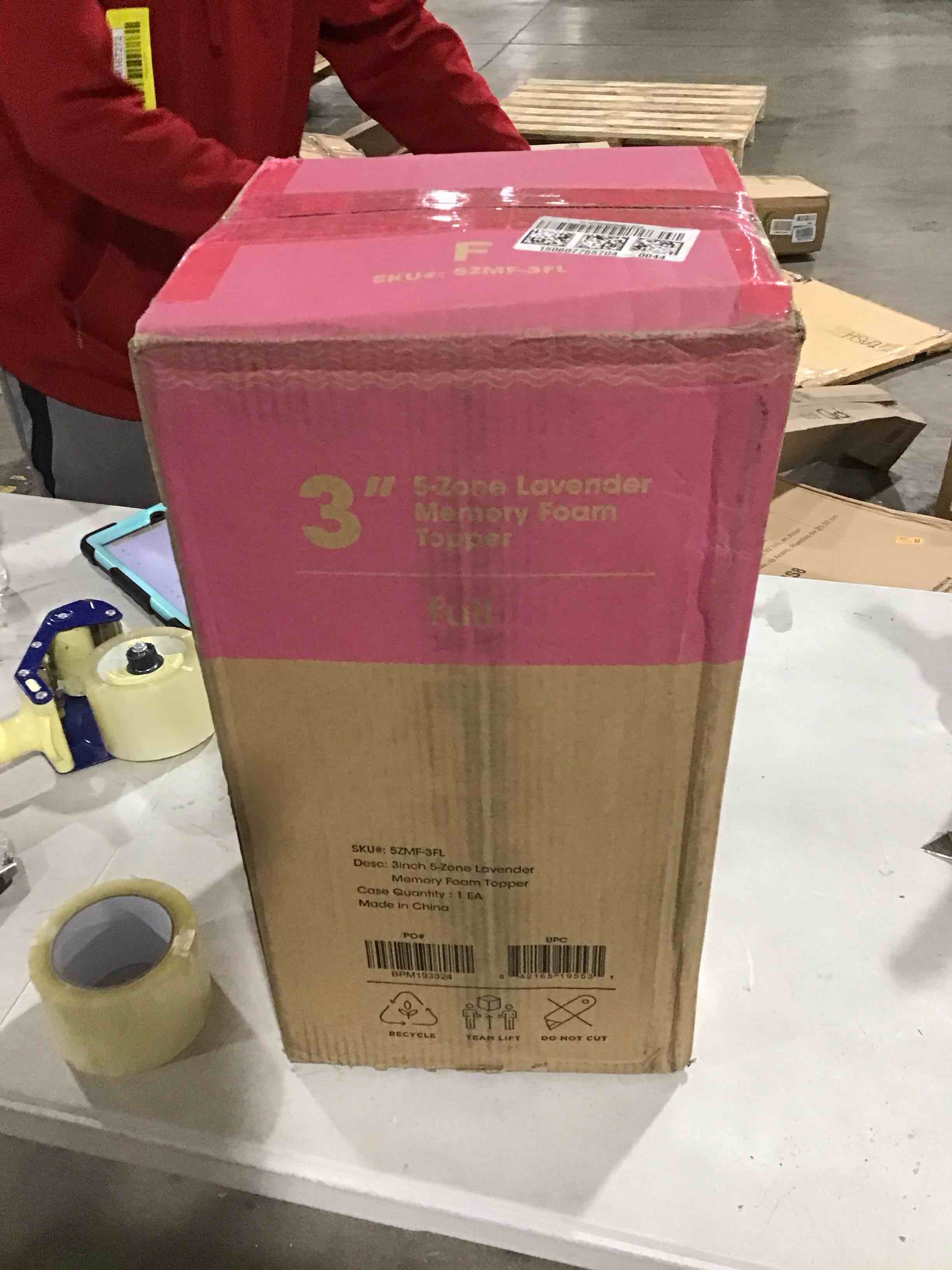 https://s3.amazonaws.com/lotting-images-prod/bidfta/YEL6167271_1715173598525.jpeg