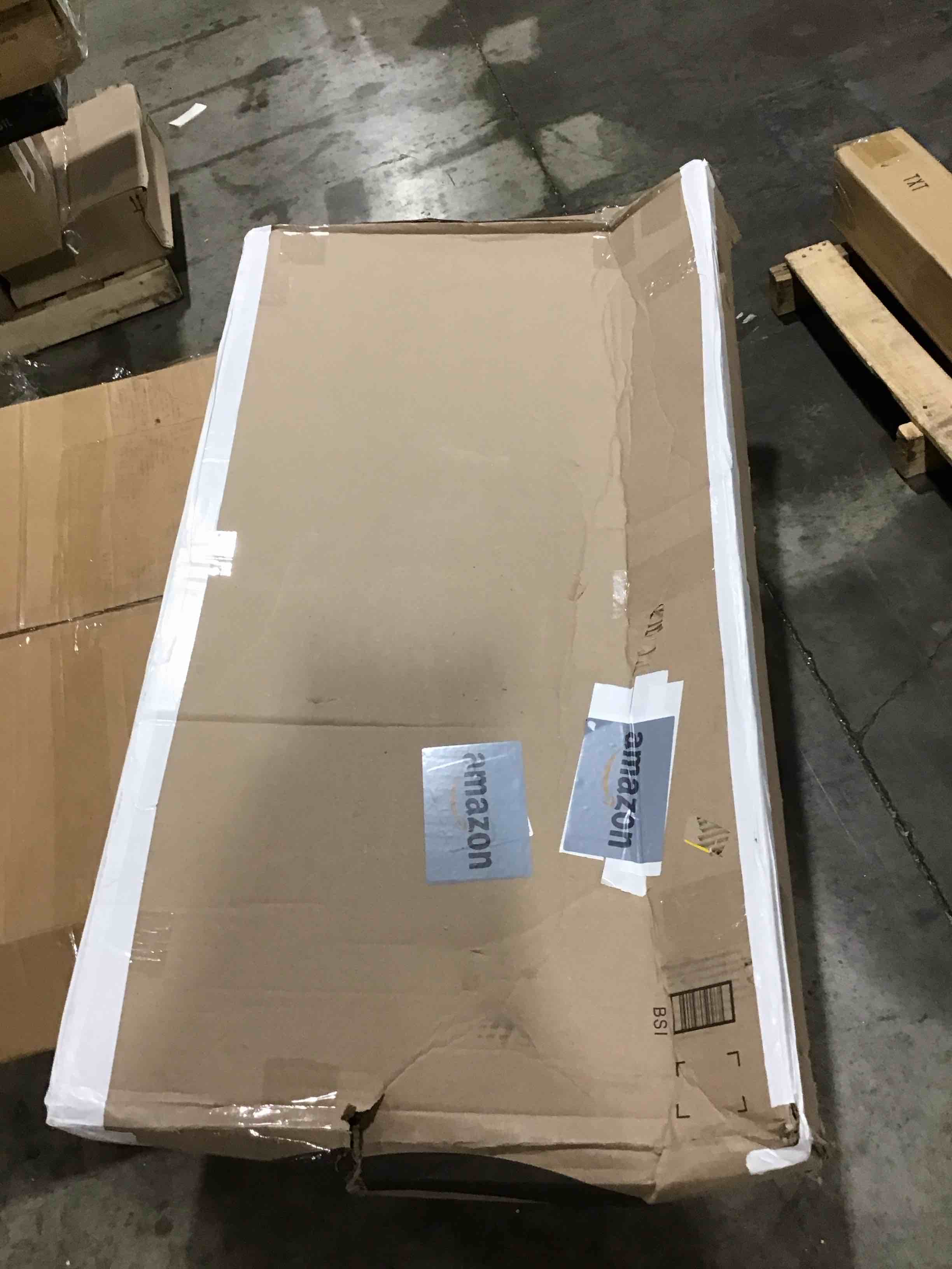 https://s3.amazonaws.com/lotting-images-prod/bidfta/YEL6167510_1715194927557.jpeg