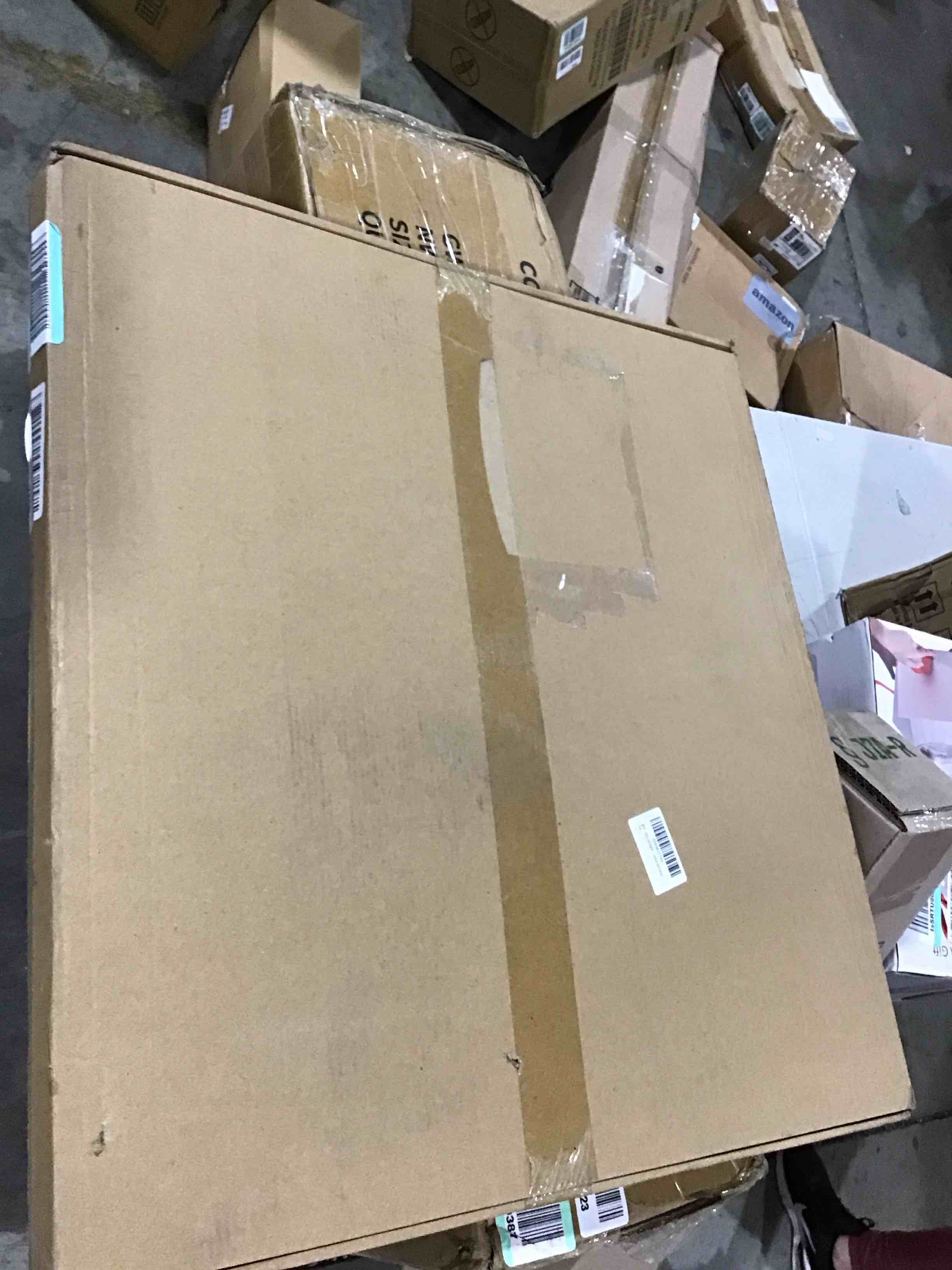 https://s3.amazonaws.com/lotting-images-prod/bidfta/YEL6167523_1715195489089.jpeg