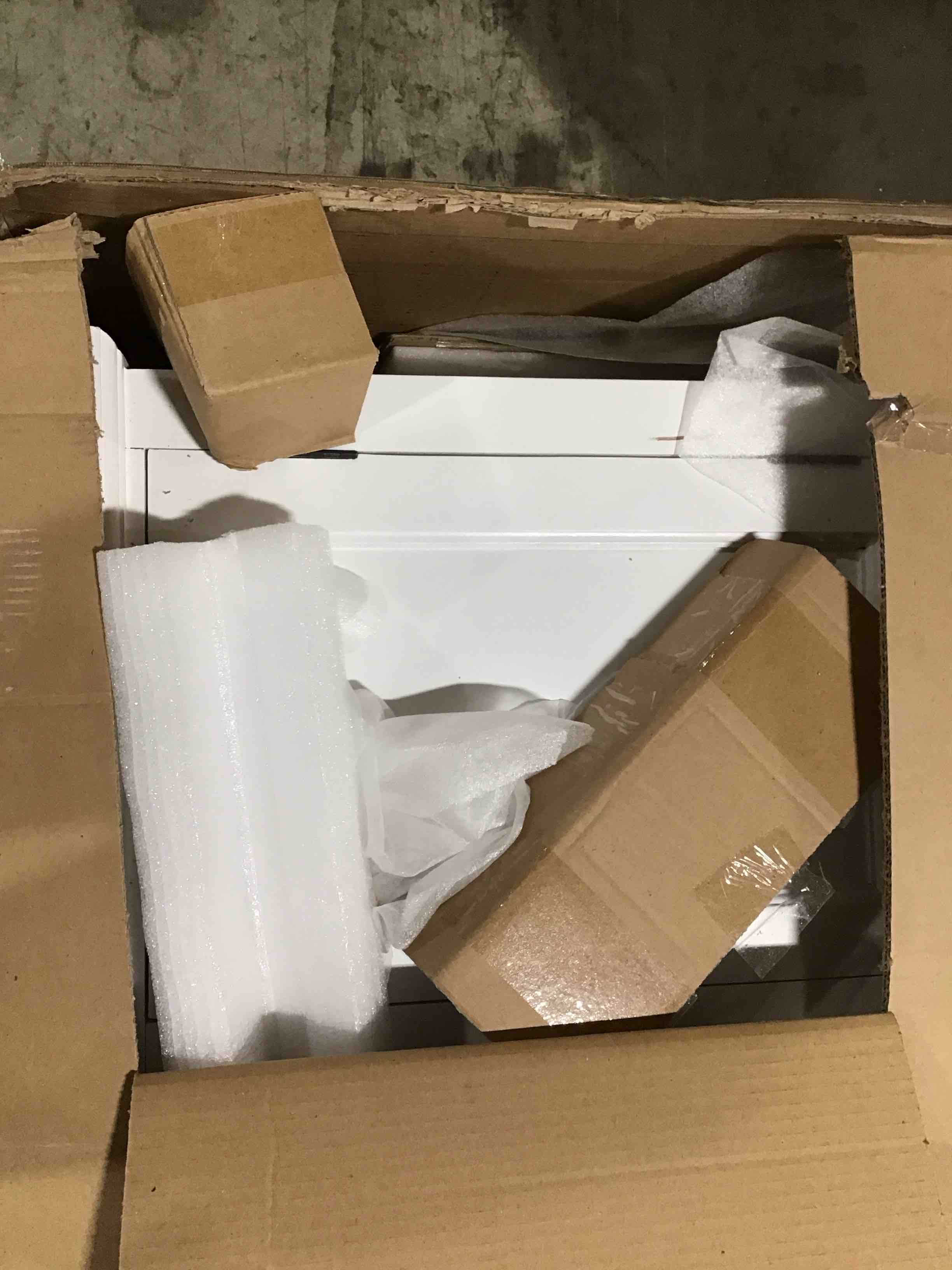 https://s3.amazonaws.com/lotting-images-prod/bidfta/YEL6167696_1715268897025.jpeg