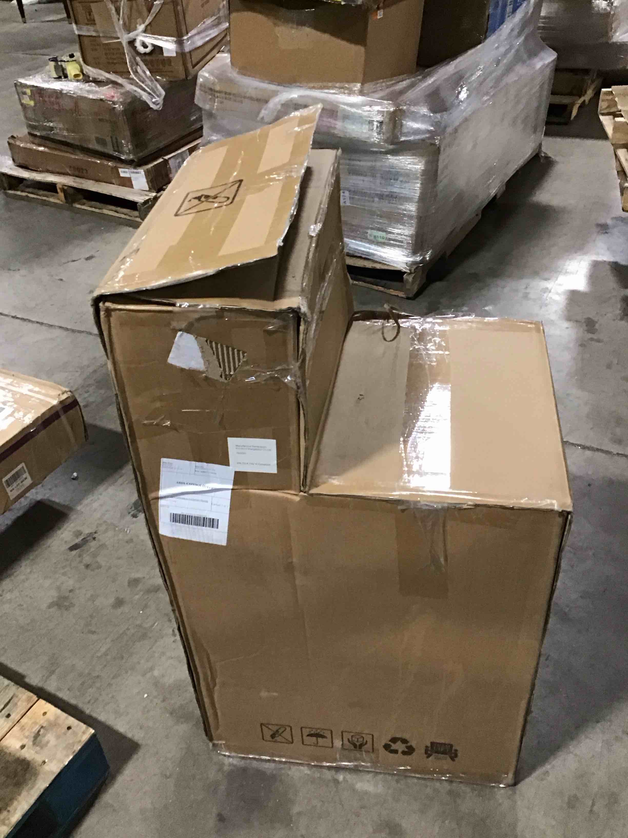 https://s3.amazonaws.com/lotting-images-prod/bidfta/YEL6167929_1715602696258.jpeg