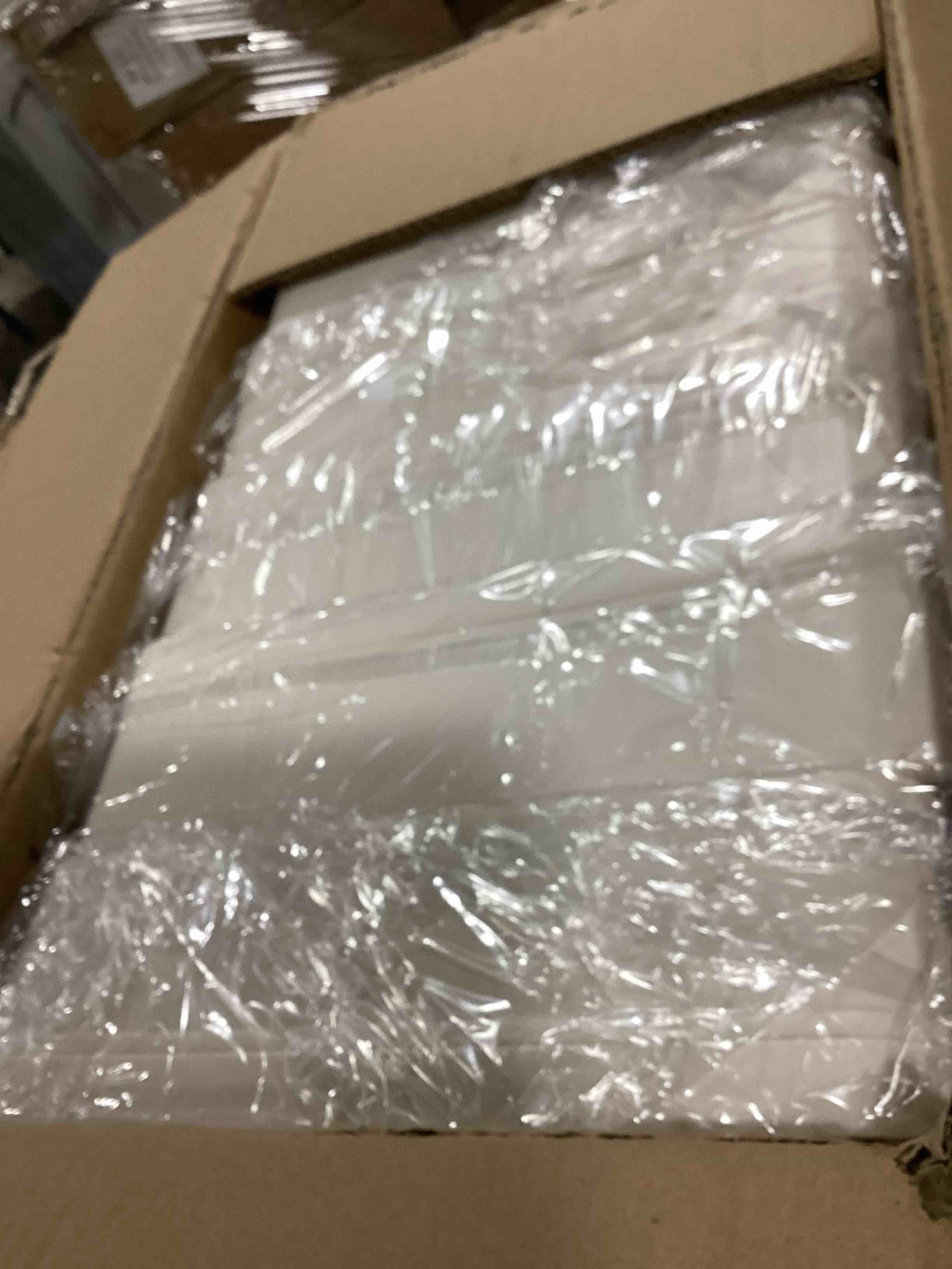 https://s3.amazonaws.com/lotting-images-prod/bidfta/YEL6170310_1716216023936.jpeg