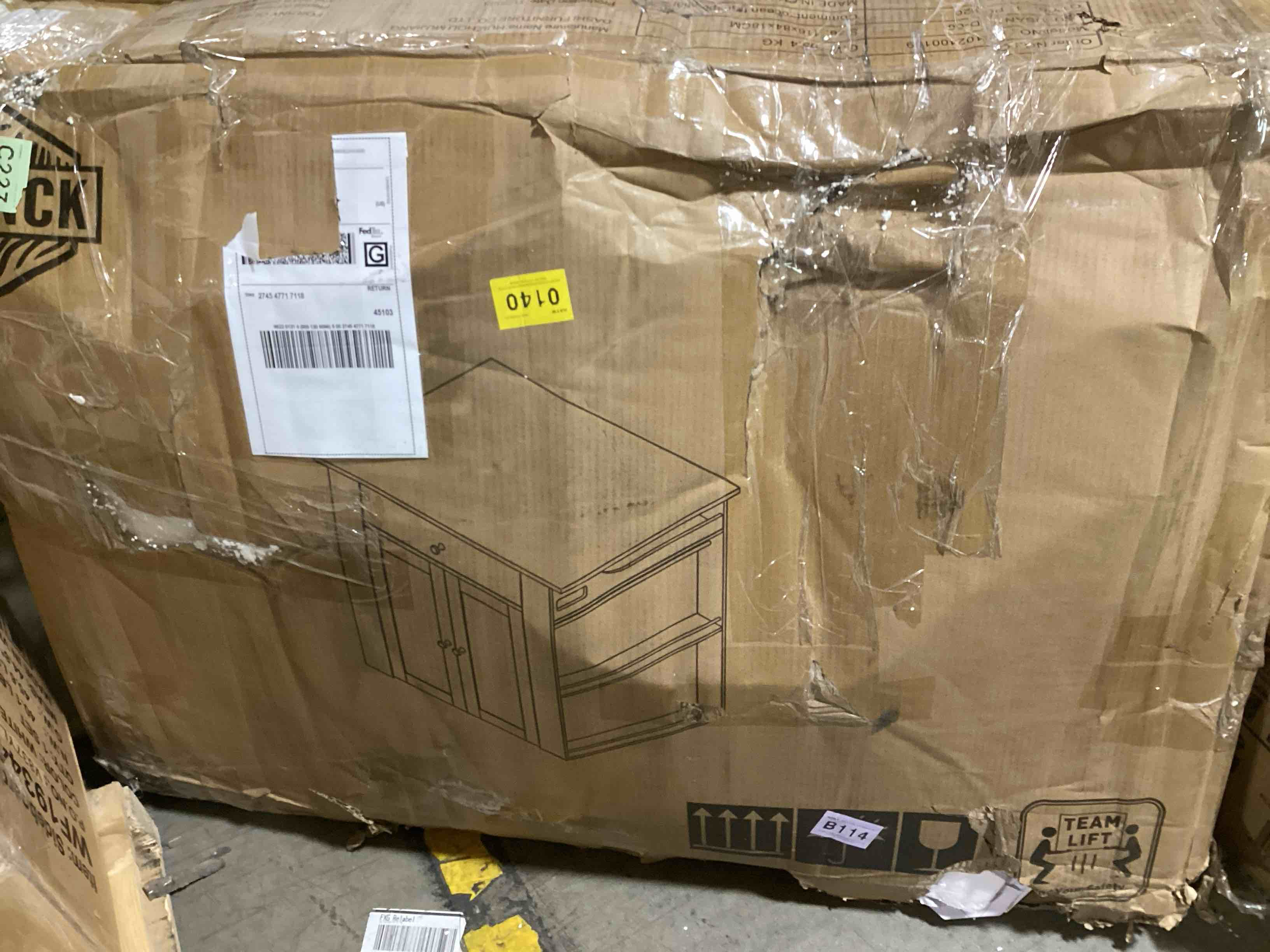 https://s3.amazonaws.com/lotting-images-prod/bidfta/YEL6170837_1716575267596.jpeg