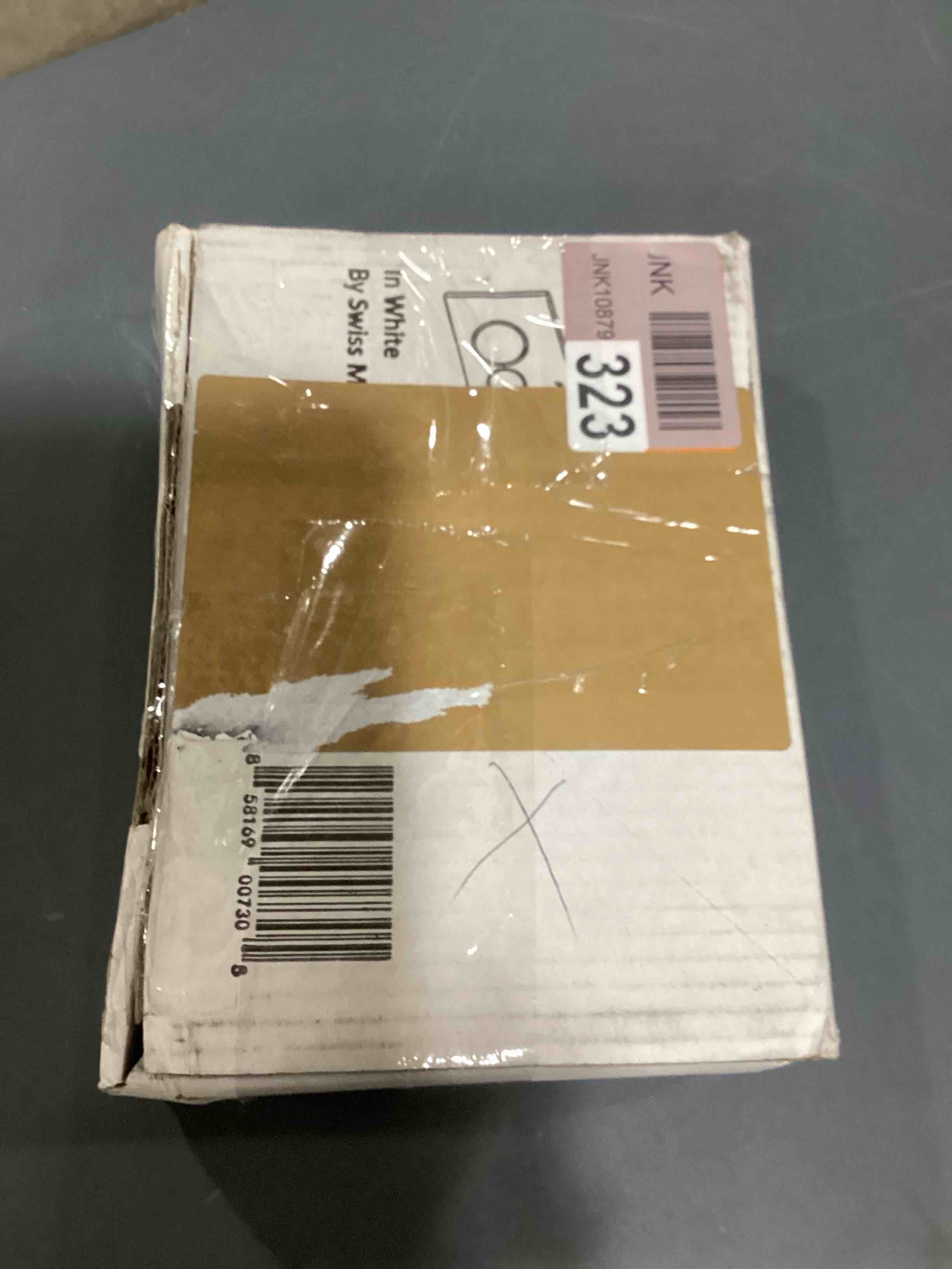 https://s3.amazonaws.com/lotting-images-prod/bidfta/YEL6170993_1716988604677.jpeg
