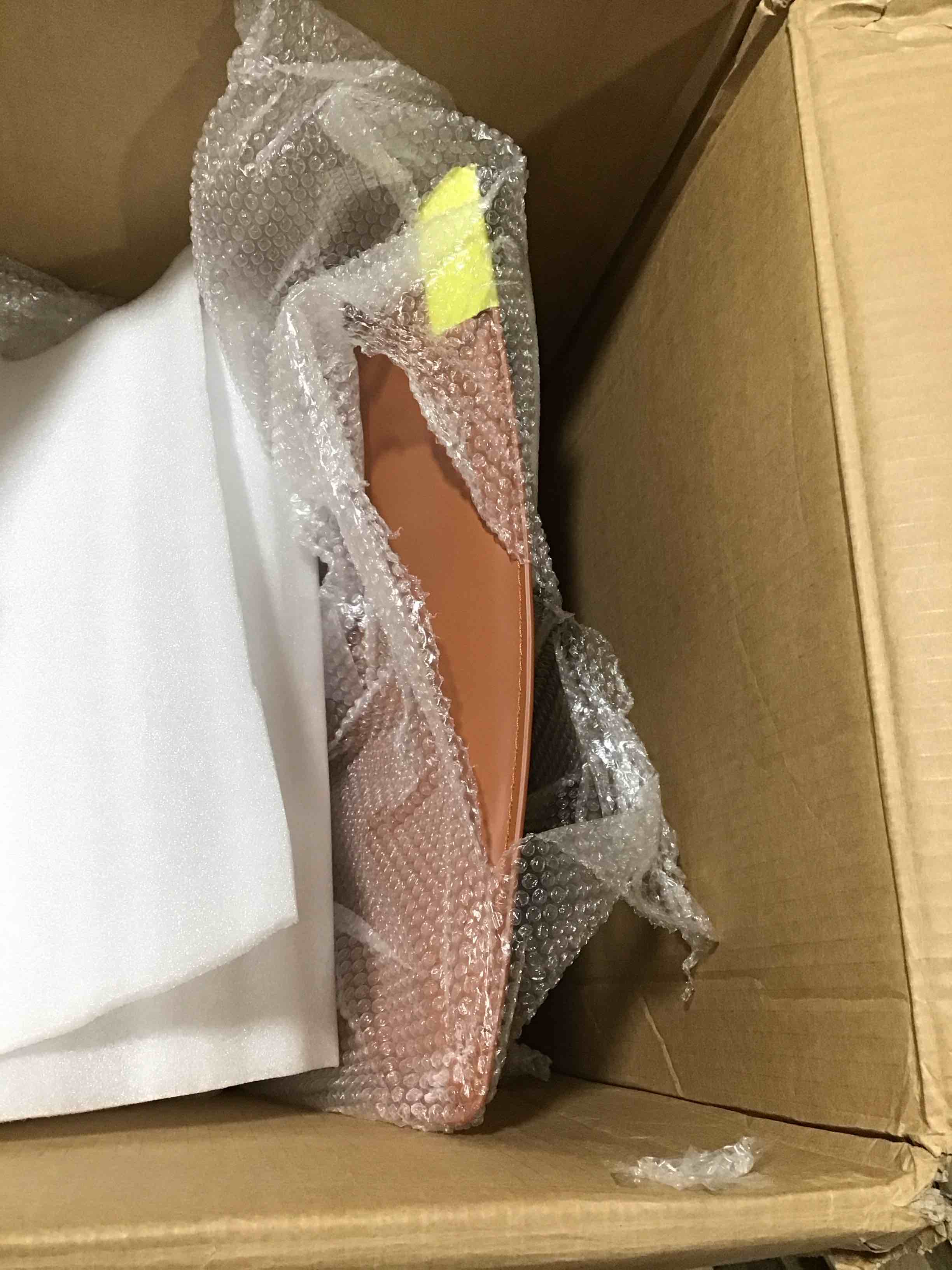 https://s3.amazonaws.com/lotting-images-prod/bidfta/YEL6171660_1715964658138.jpeg
