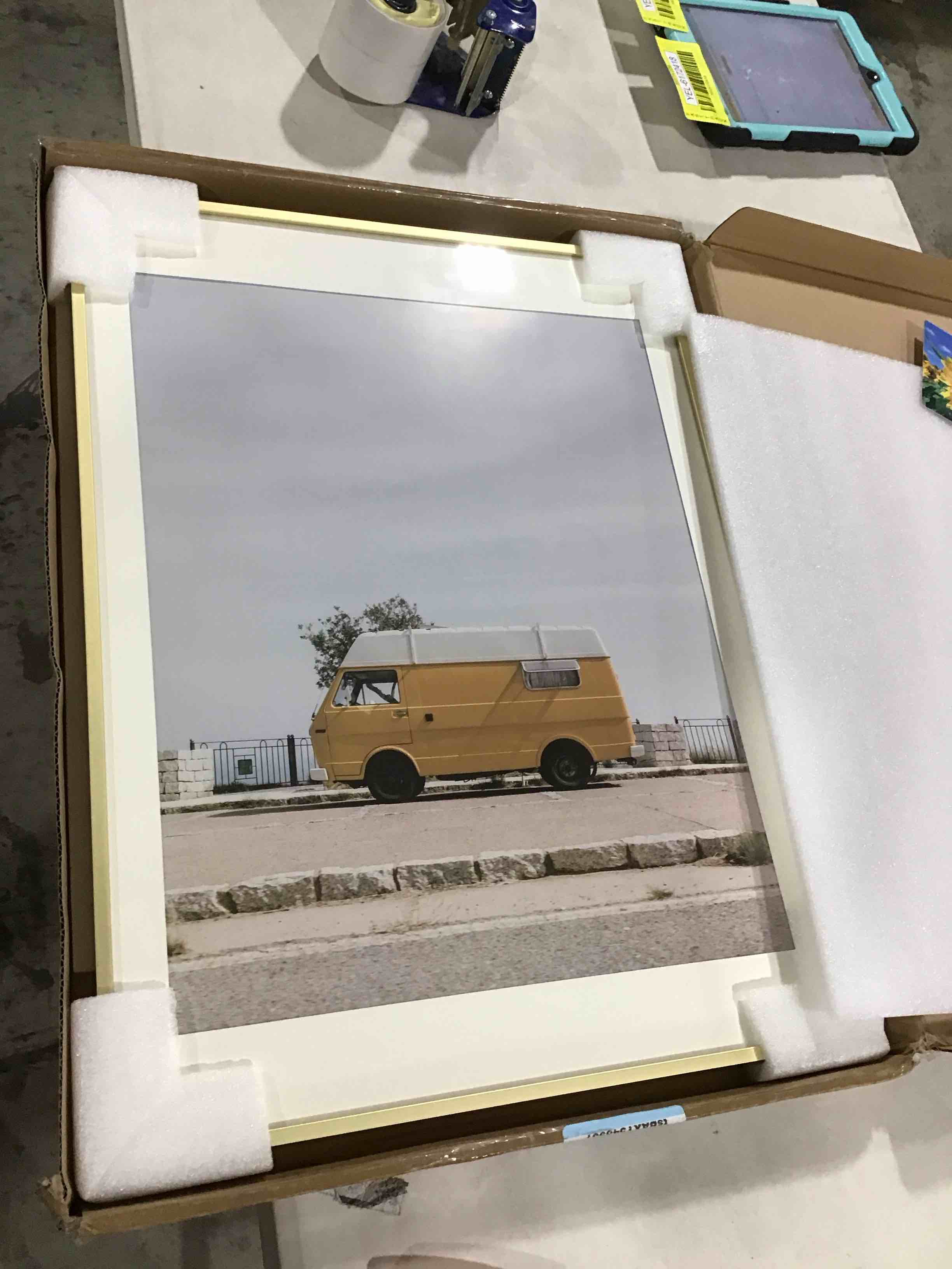 https://s3.amazonaws.com/lotting-images-prod/bidfta/YEL6172415_1716467559844.jpeg