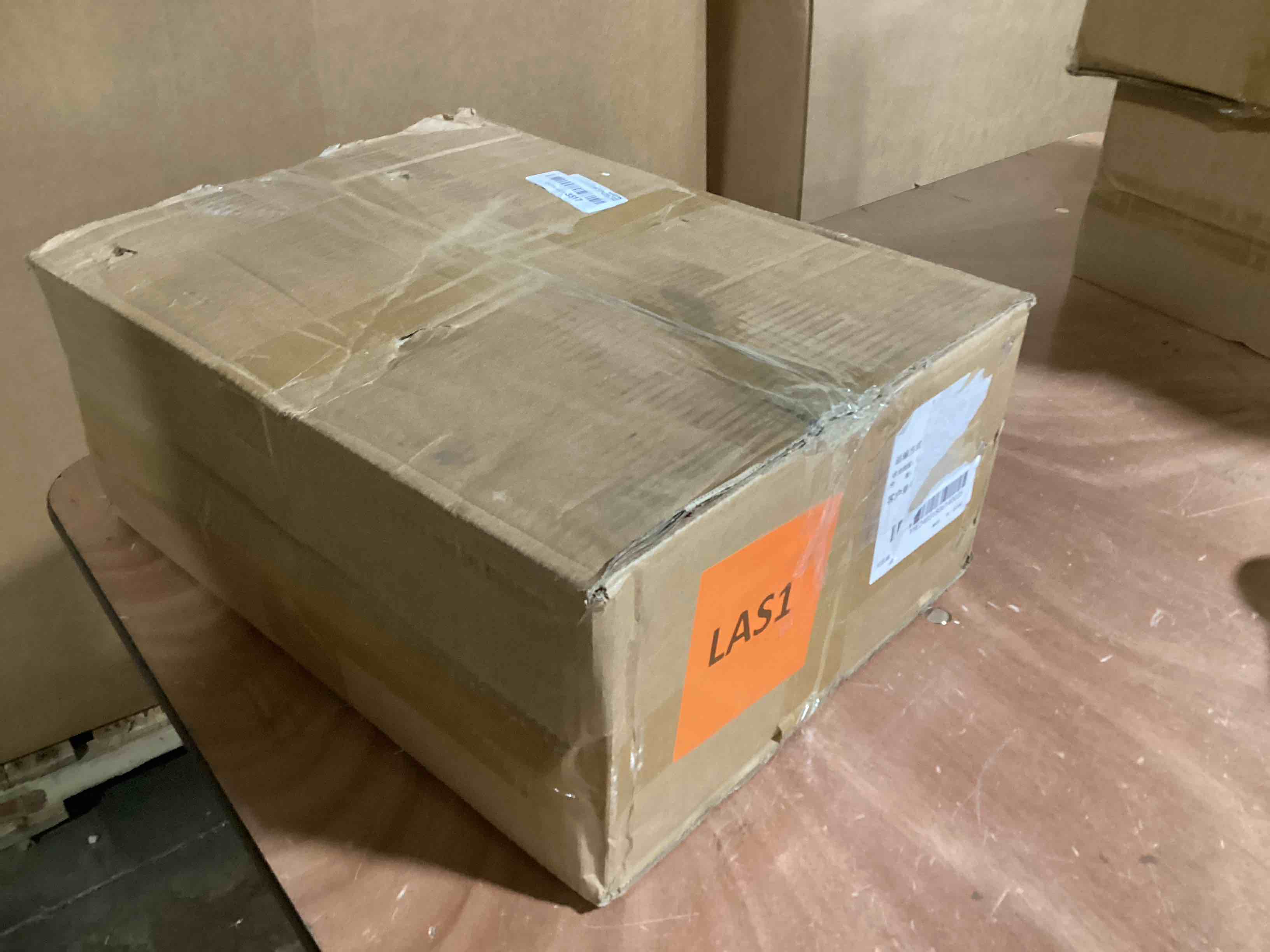 https://s3.amazonaws.com/lotting-images-prod/bidfta/YEL6173511_1716641361843.jpeg