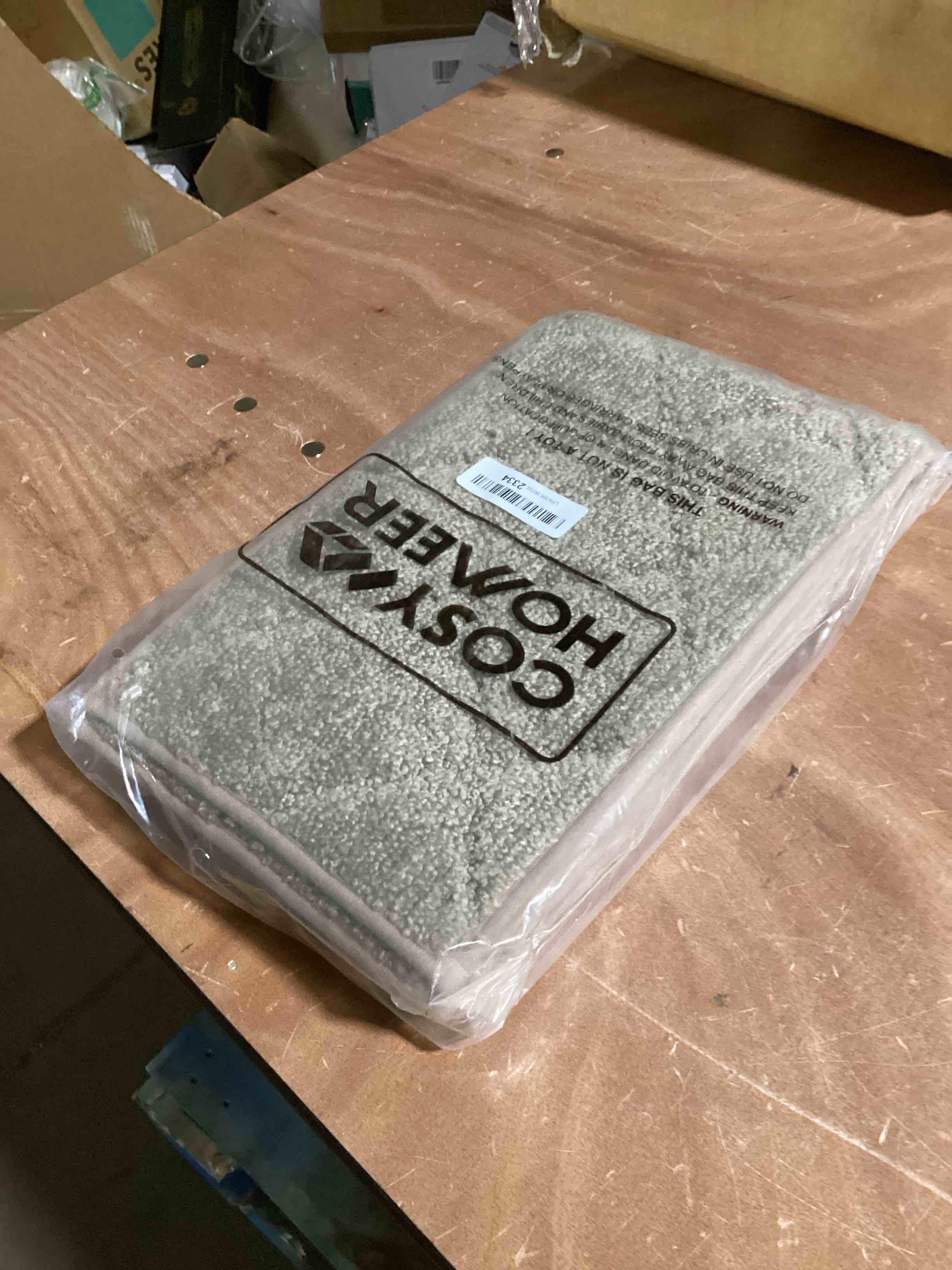 https://s3.amazonaws.com/lotting-images-prod/bidfta/YEL6174227_1717169779586.jpeg