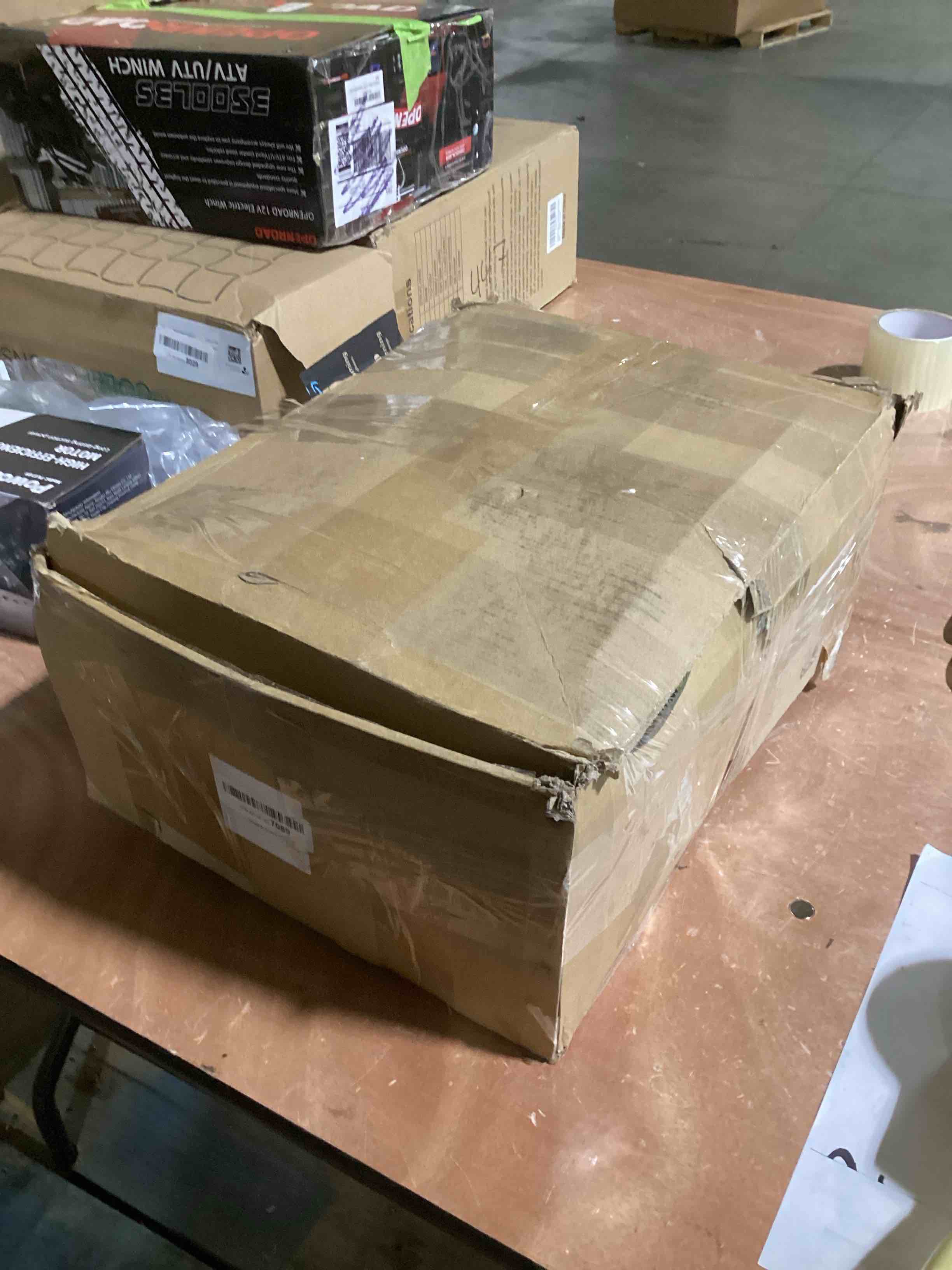 https://s3.amazonaws.com/lotting-images-prod/bidfta/YEL6174363_1717419126530.jpeg