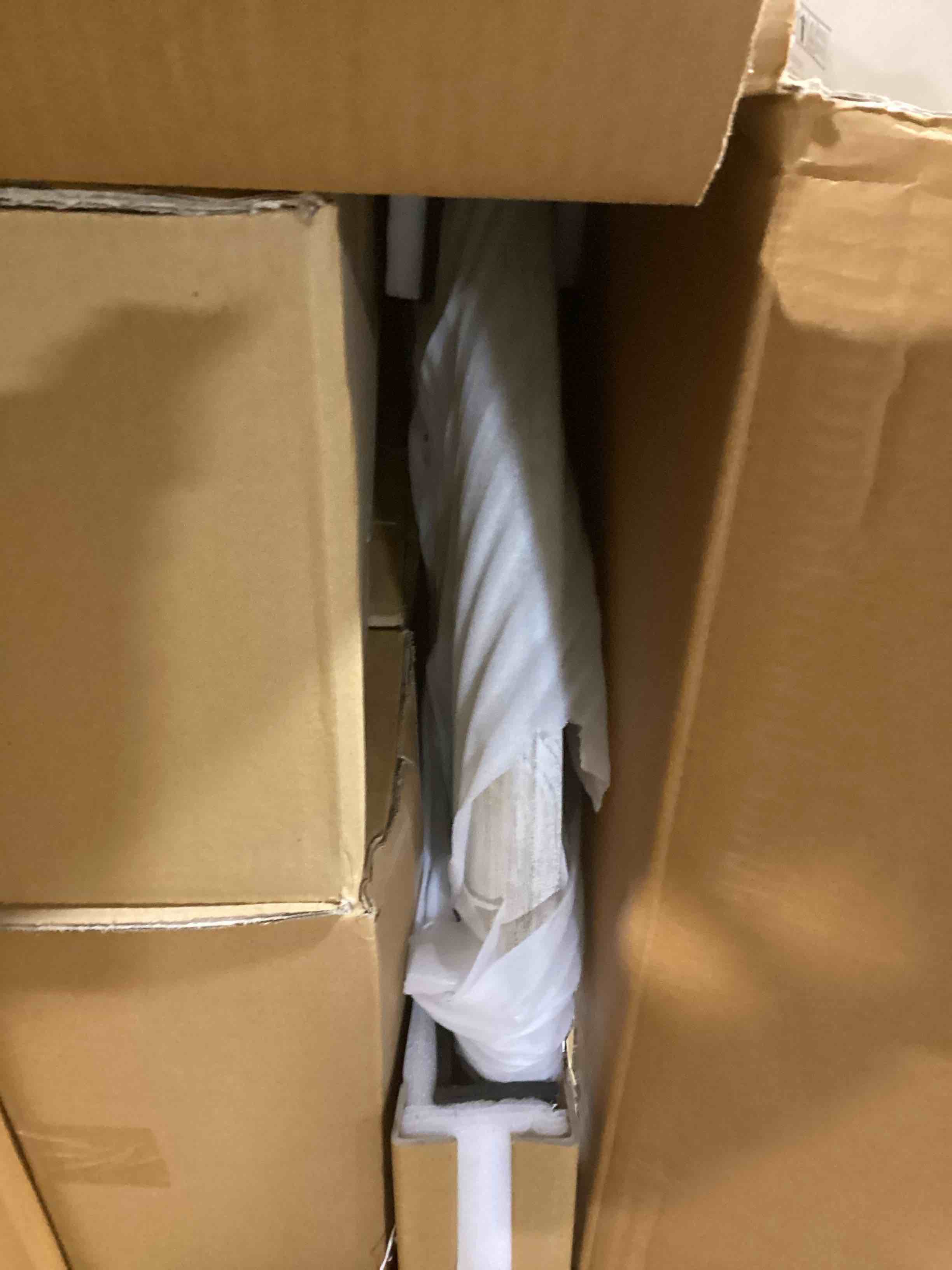 https://s3.amazonaws.com/lotting-images-prod/bidfta/YEL6175033_1717160274920.jpeg